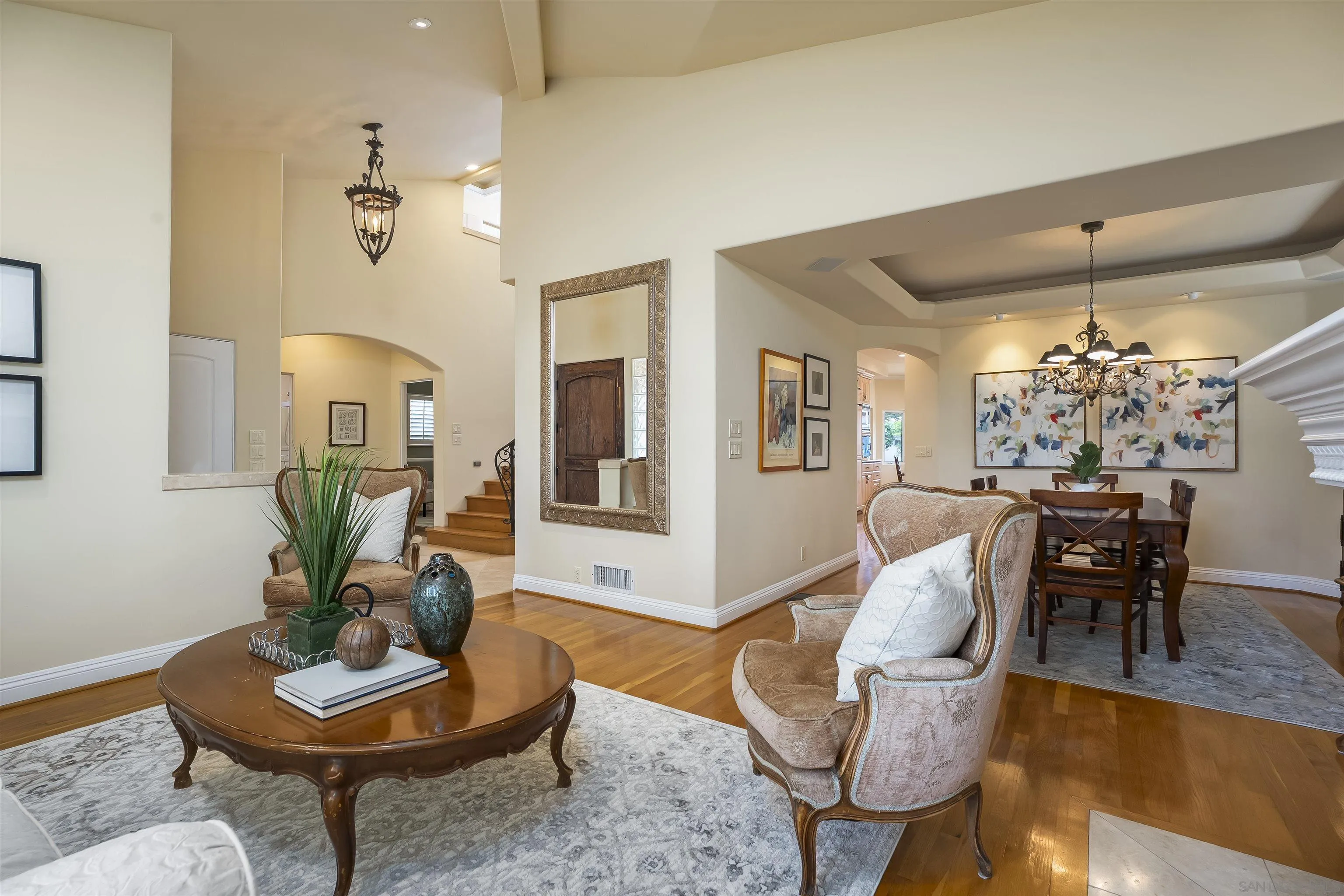 https://cdn.realtyfeed.com/cdn/127/260011815/aa2b39bd84a5d75bec7b3012ecff9c90.webp