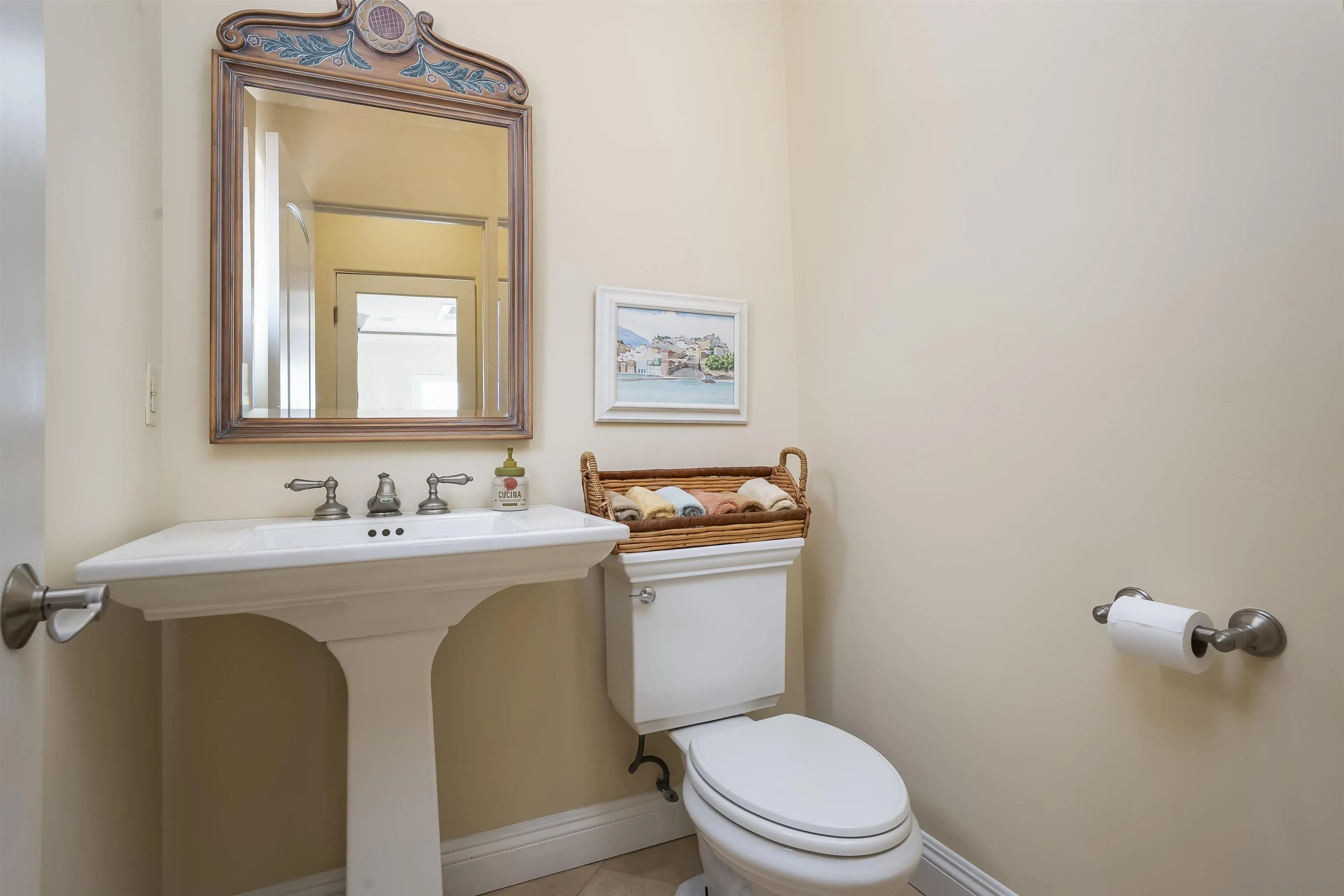 https://cdn.realtyfeed.com/cdn/127/260011815/ea9466b0c5a88e5b7ed725654aabe4a1.webp