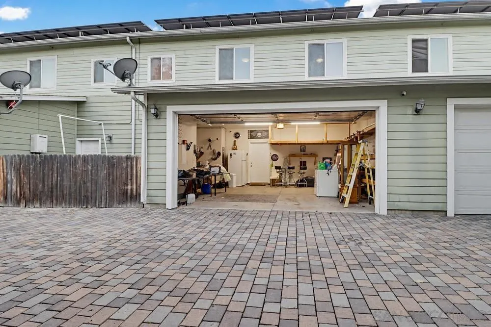 Photo #32: 260011819 Listing: Photo #32