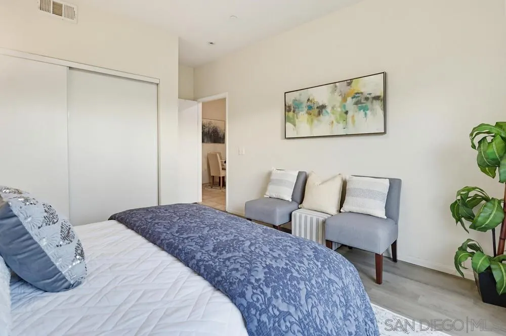 Photo #13: 260011819 Listing: Photo #13