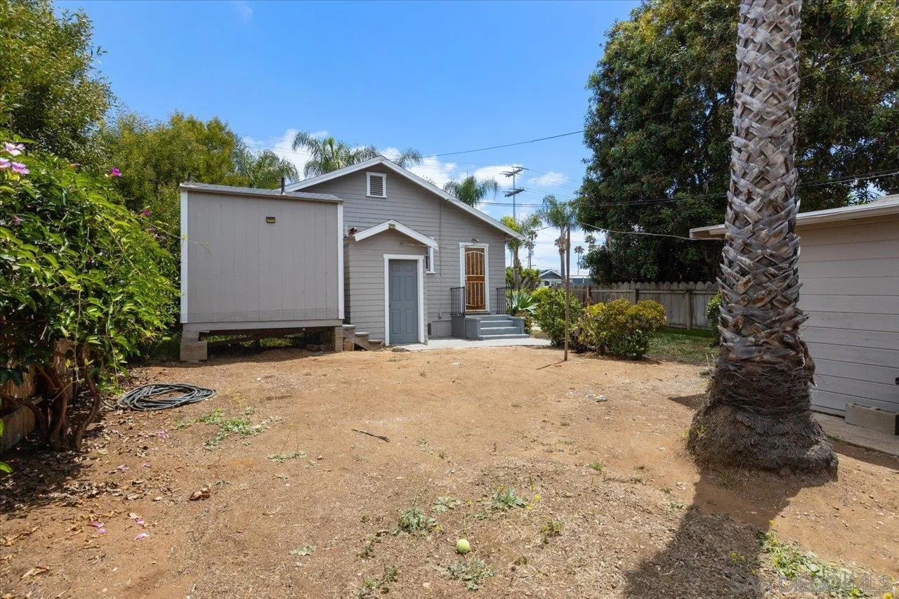 https://cdn.realtyfeed.com/cdn/127/260011823/2cfd77d23d82bdd0d609aba9a978c1ac.webp