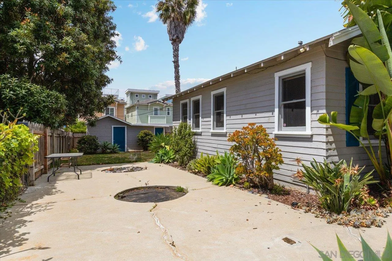 https://cdn.realtyfeed.com/cdn/127/260011823/8a231285a0bbb3e819ffc5146424e579.webp