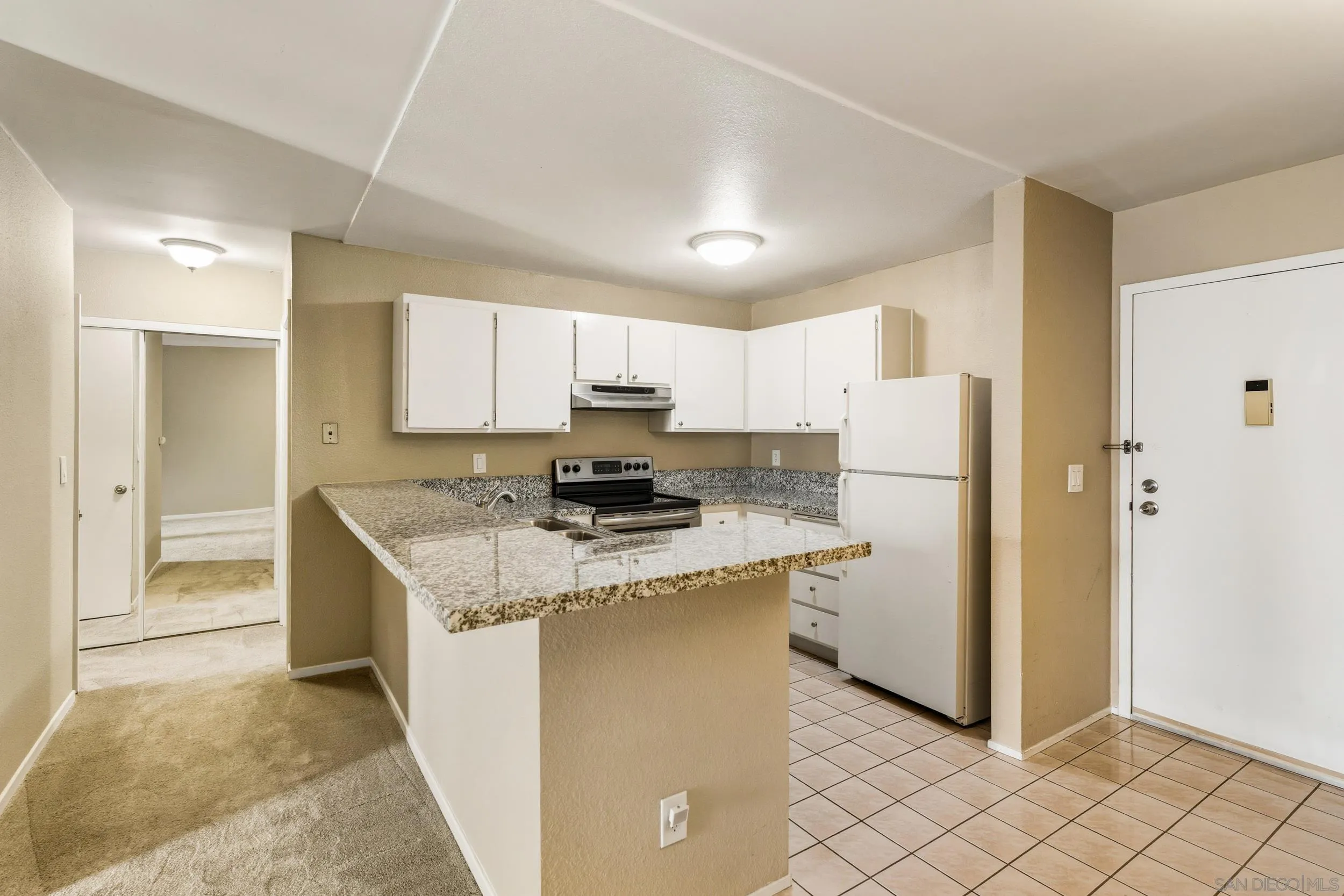 Photo #6: 260011824 Listing: Photo #6