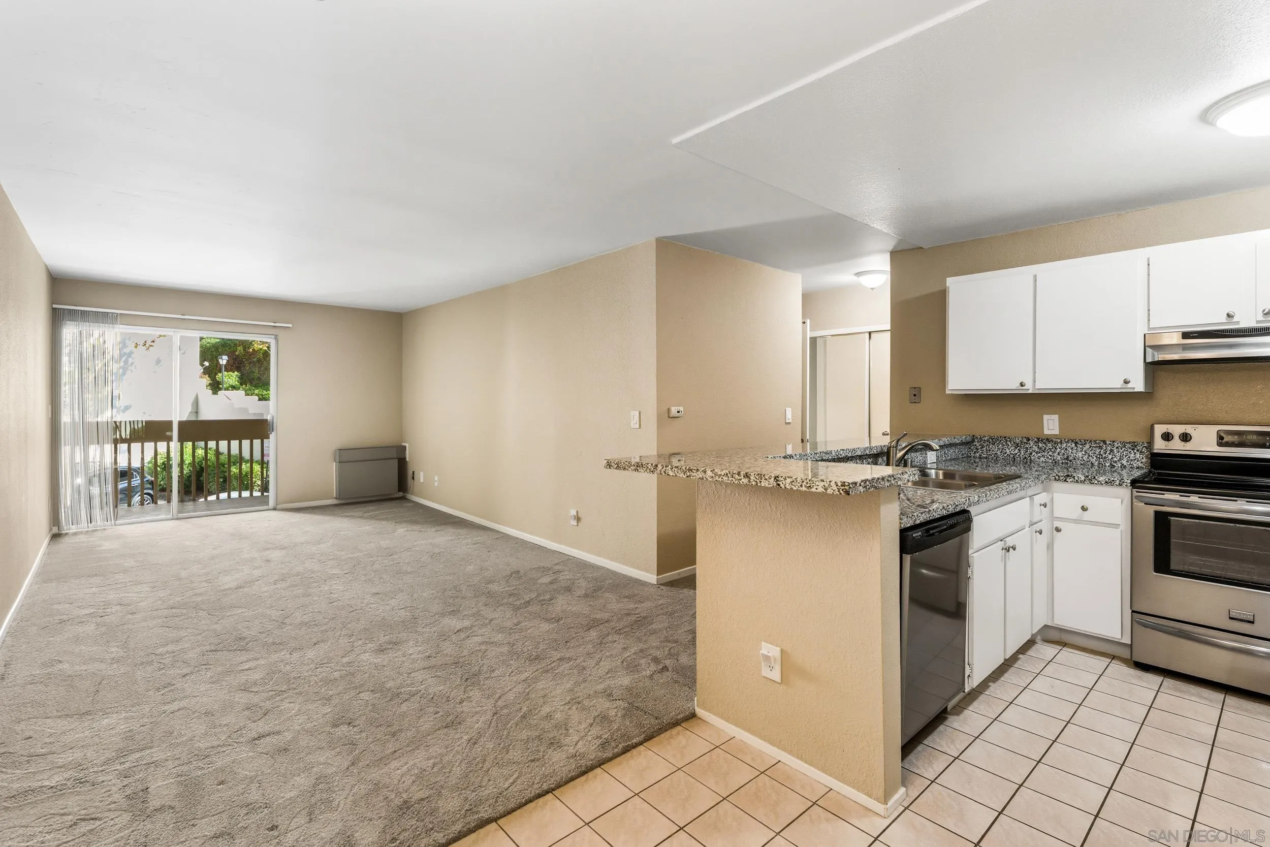Photo #9: 260011824 Listing: Photo #9