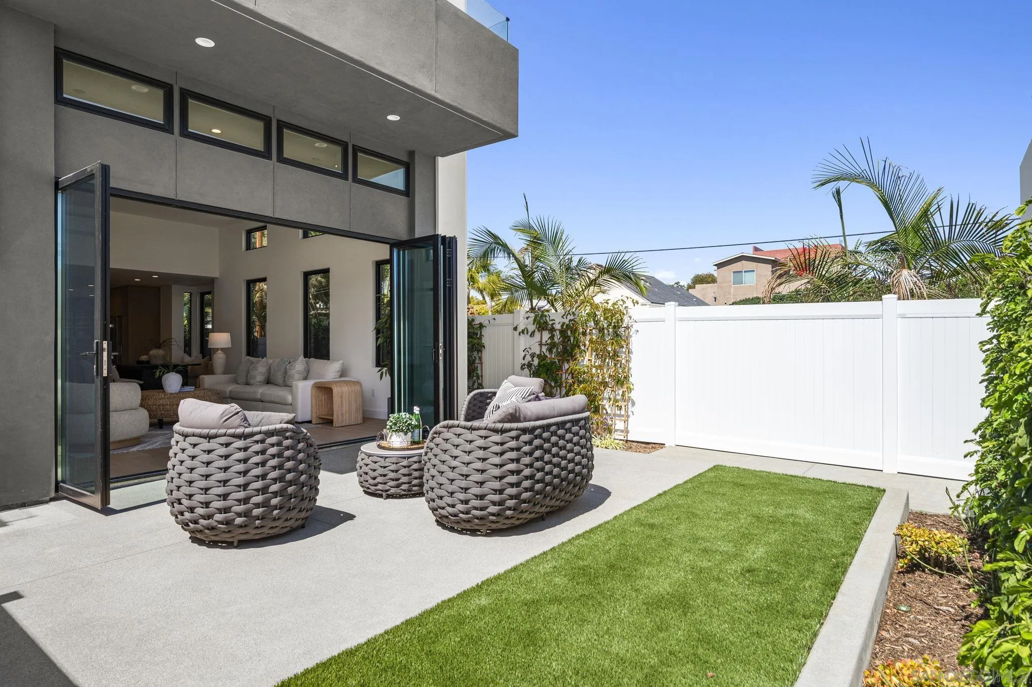 https://cdn.realtyfeed.com/cdn/127/260011828/5c57ea9e2148c195e58a82b3d1599355.webp