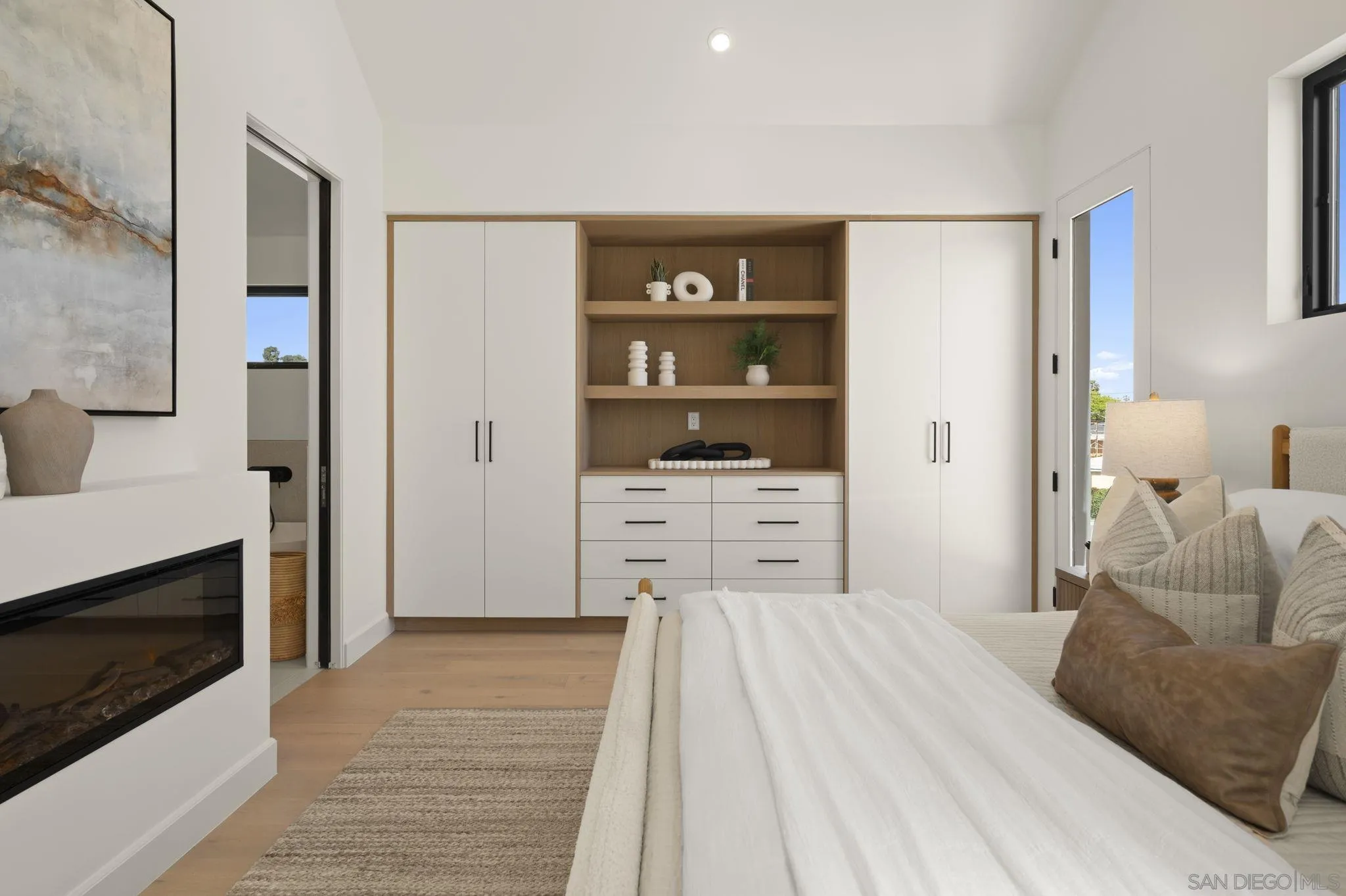 https://cdn.realtyfeed.com/cdn/127/260011828/e81fbabbbb71807012e1febb5f64b114.webp