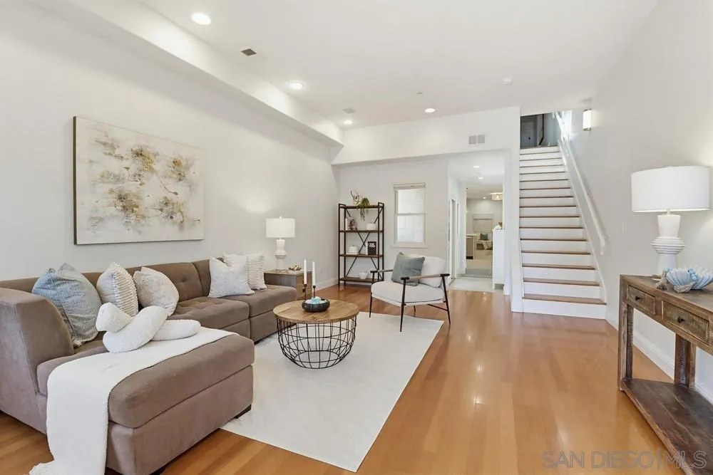 Photo #7: 260011830 Listing: Photo #7