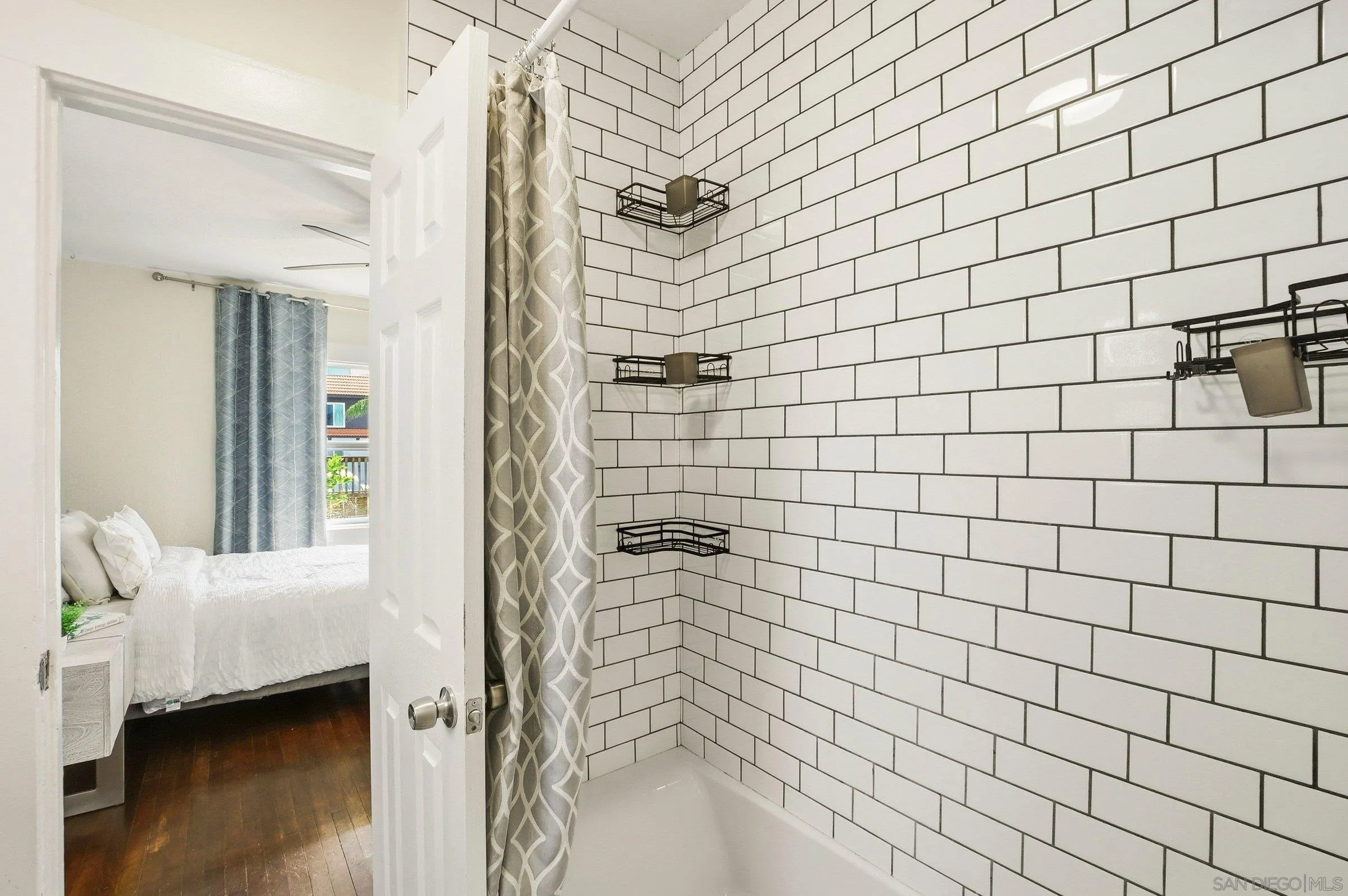 https://cdn.realtyfeed.com/cdn/127/260011835/208a14710c045d5ced4bcc6ade29cabf.webp