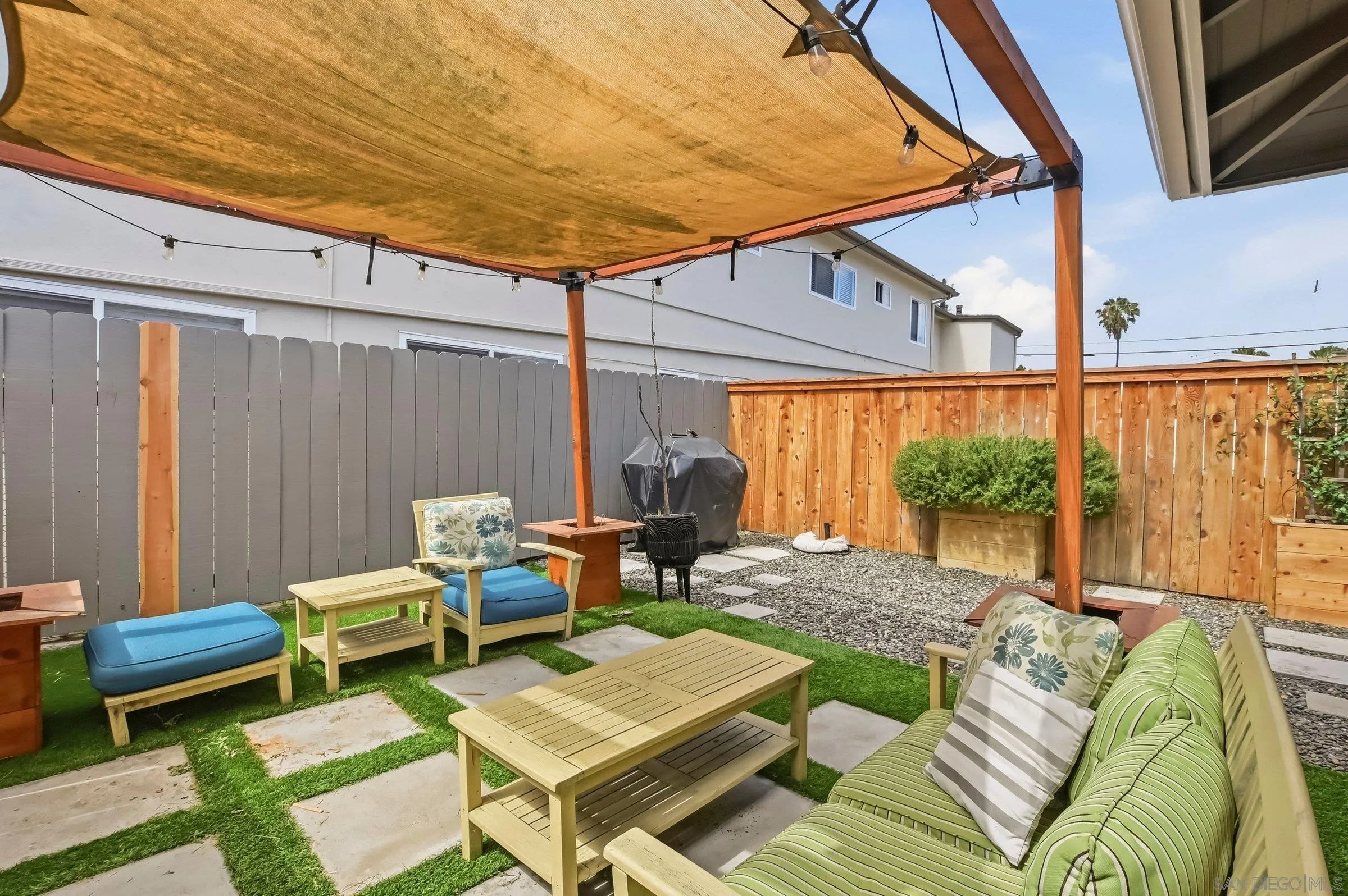 https://cdn.realtyfeed.com/cdn/127/260011835/5c768cb567c22f56b3f5bda799df06e9.webp