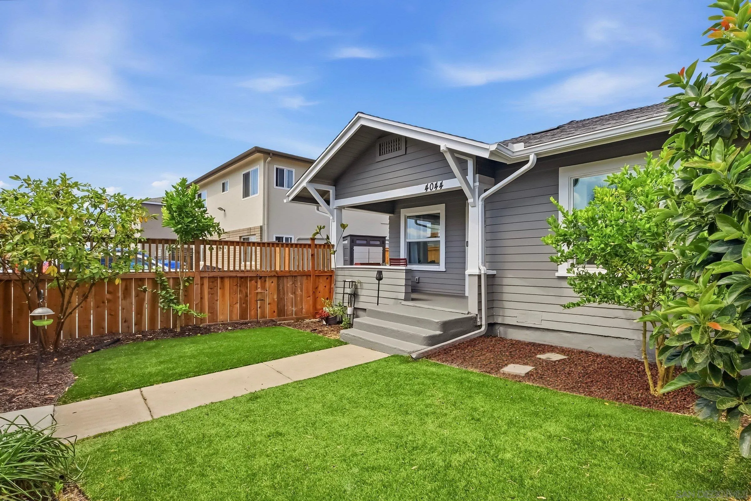 https://cdn.realtyfeed.com/cdn/127/260011835/b7cdcb7e2fc239a8b5e4498b6976cdbe.webp