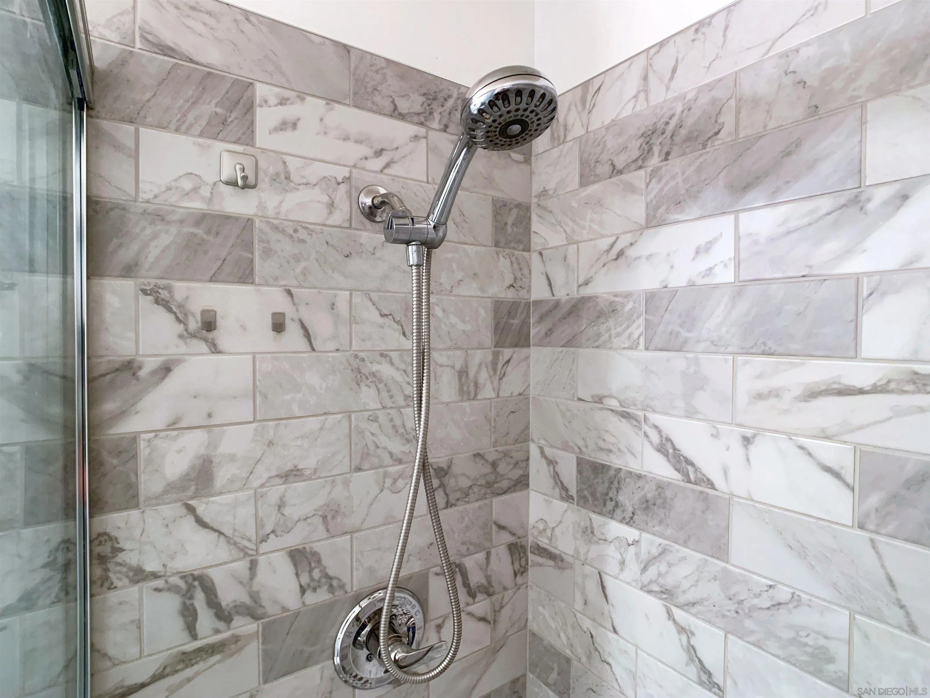 Photo #13: 260011838 Listing: Photo #13