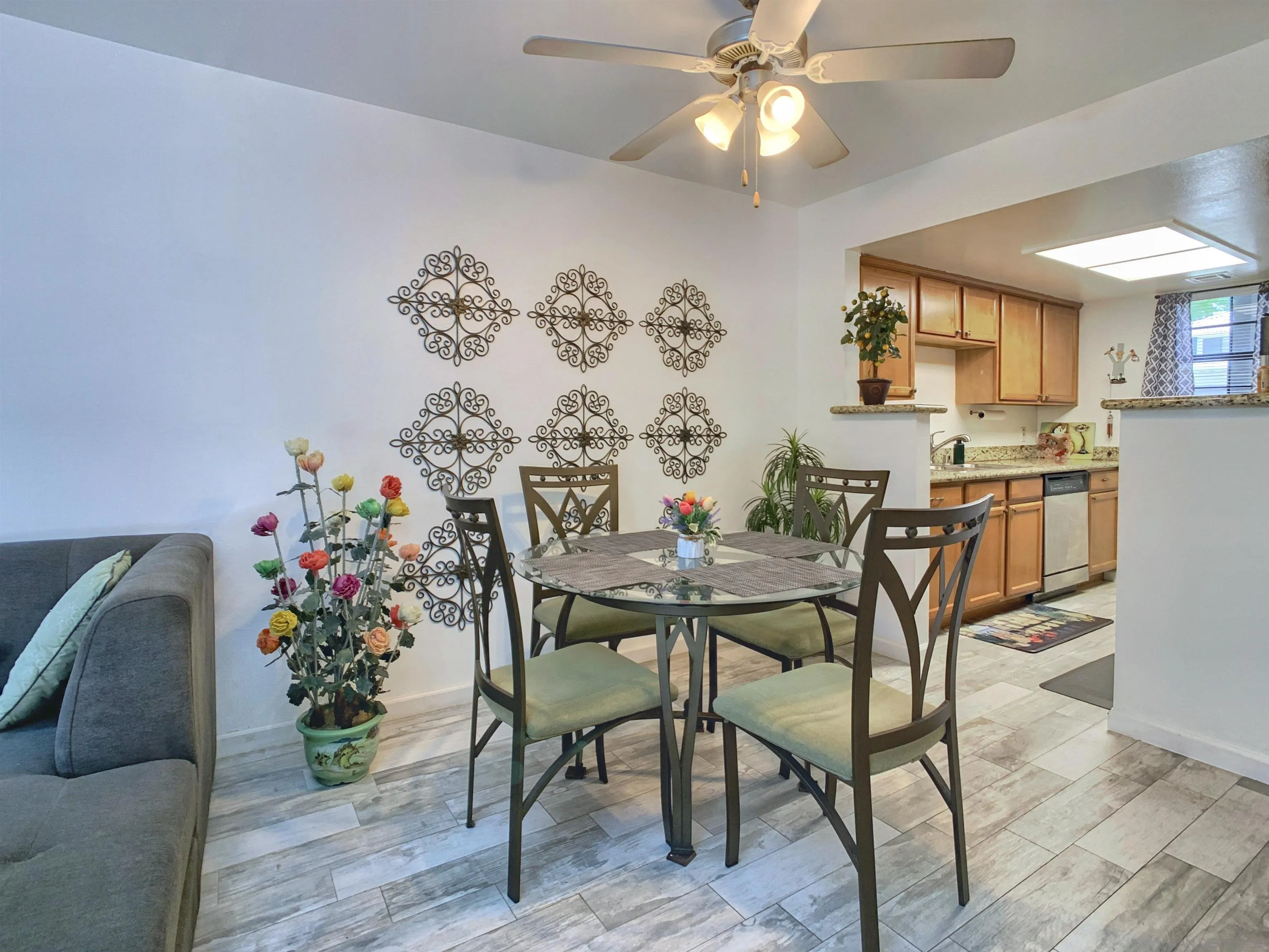 Photo #9: 260011838 Listing: Photo #9