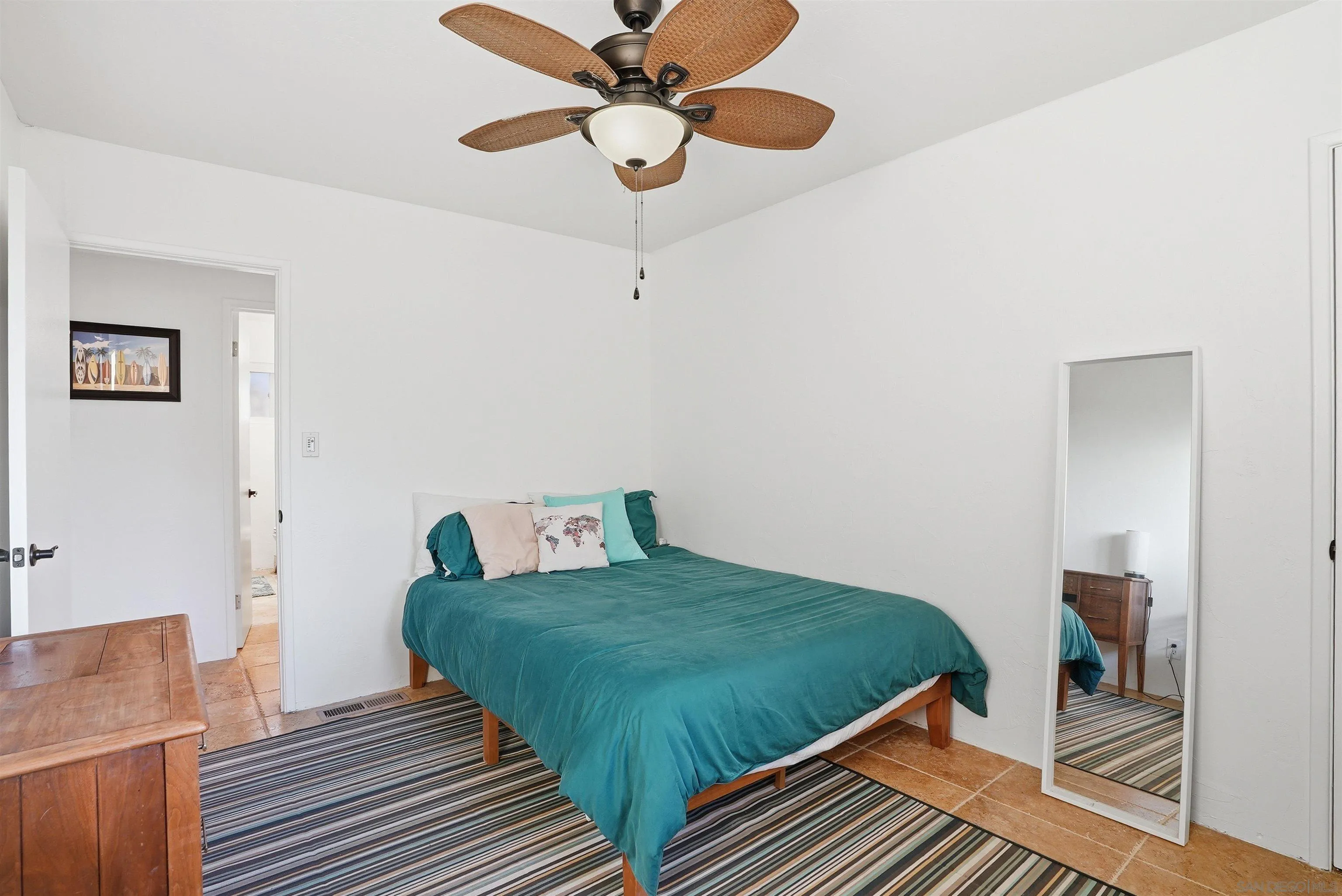 https://cdn.realtyfeed.com/cdn/127/260011839/188dc4d055bfba9dfb999b5f2c90302a.webp