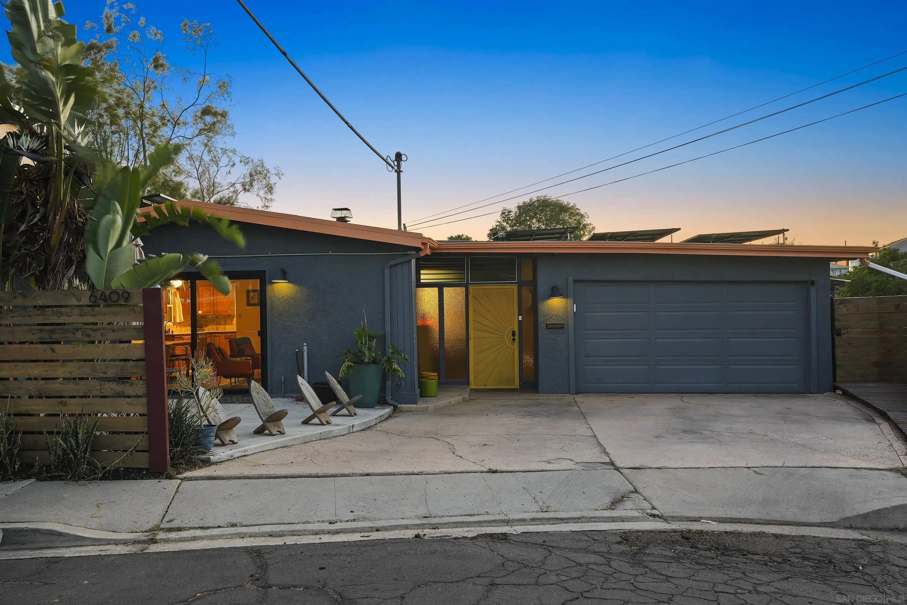 https://cdn.realtyfeed.com/cdn/127/260011839/8b22ef0ad163980f57c7b79eec8b7bb0.webp