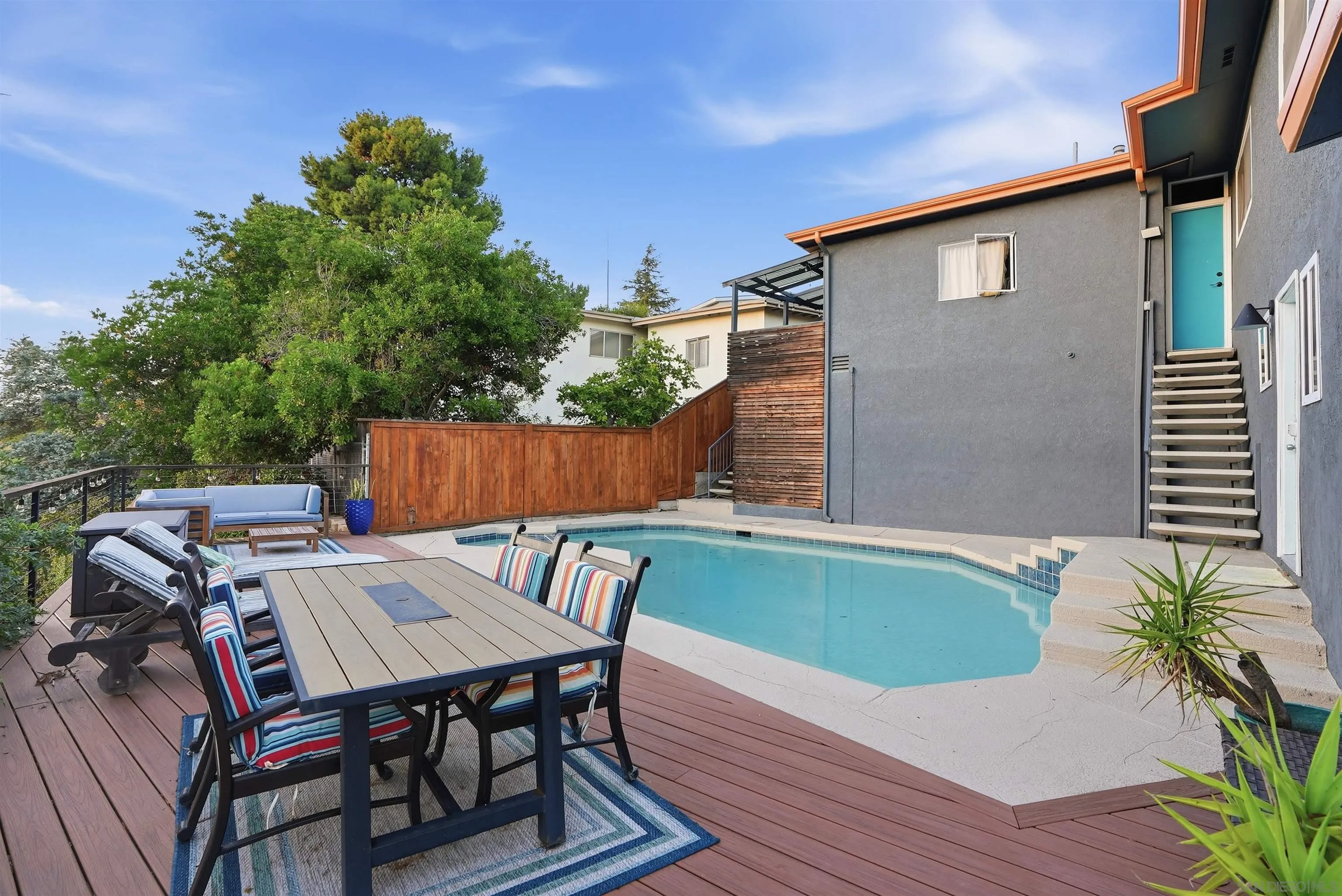https://cdn.realtyfeed.com/cdn/127/260011839/f7e5c000946d8df1ce9e079fc4a92d6a.webp