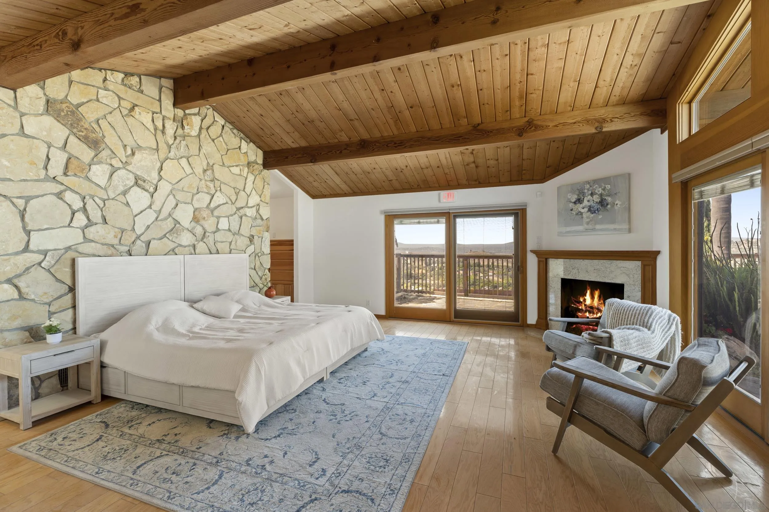 https://cdn.realtyfeed.com/cdn/127/260011841/10b381d2a5cedf9bb5b8b6d39f3433f3.webp