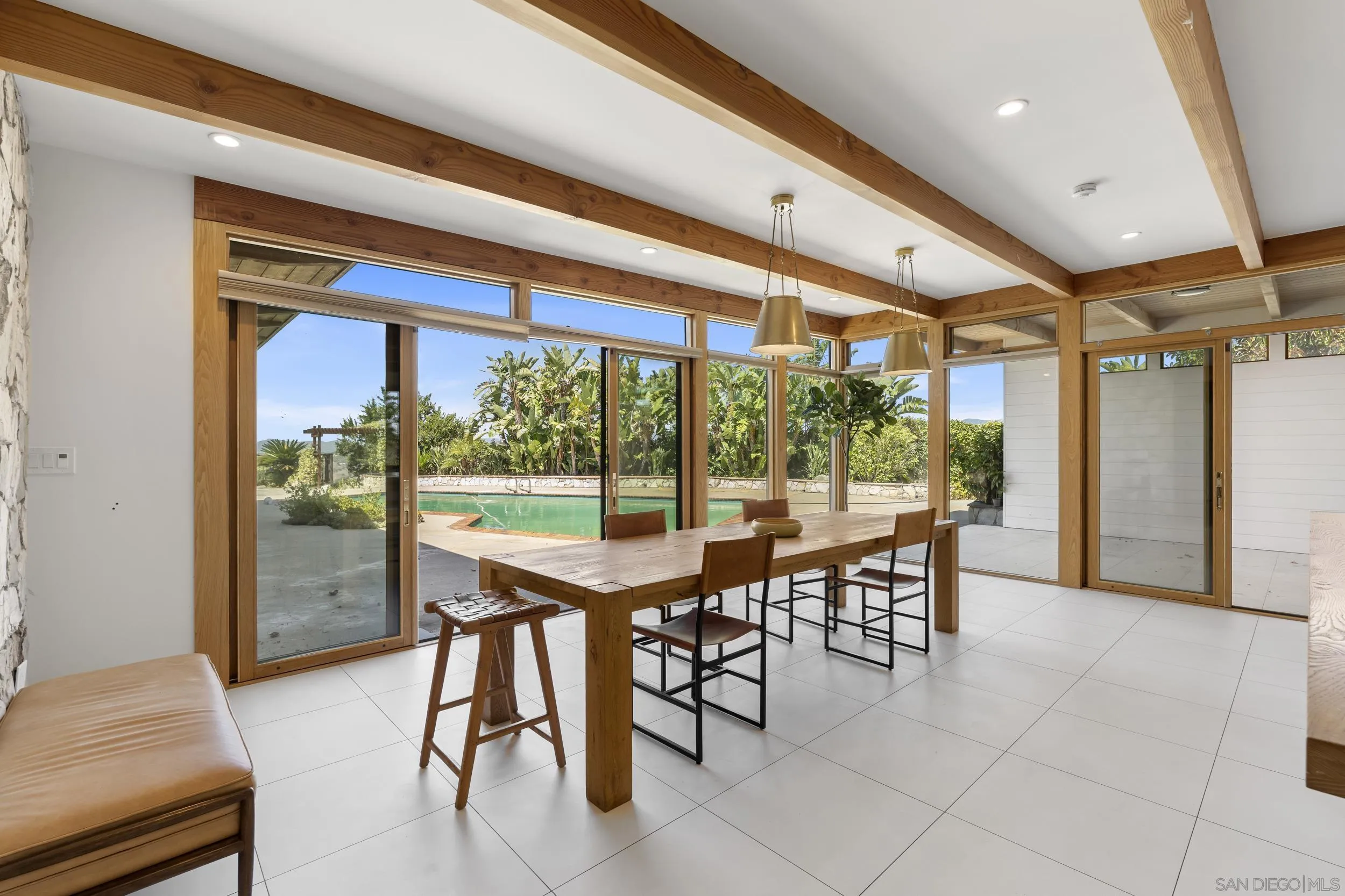 https://cdn.realtyfeed.com/cdn/127/260011841/49f846ecb6187da1d6d833414e5c95a4.webp