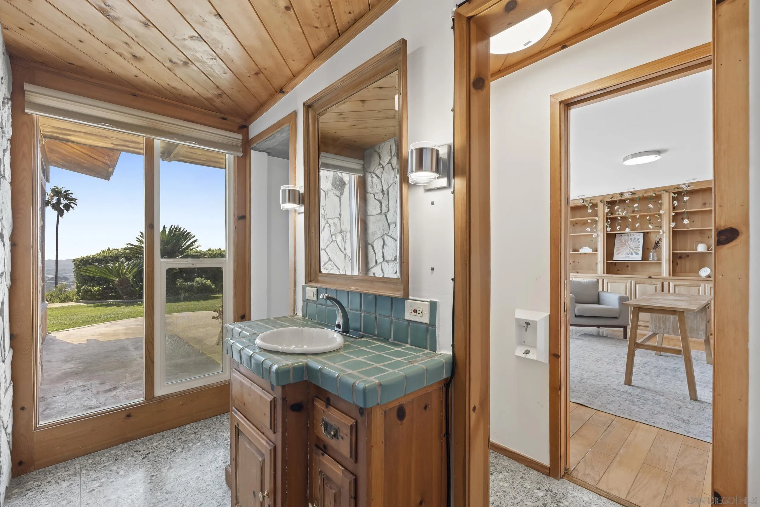 https://cdn.realtyfeed.com/cdn/127/260011841/63e0f07a2314cdc26fda9f3879ea06cb.webp