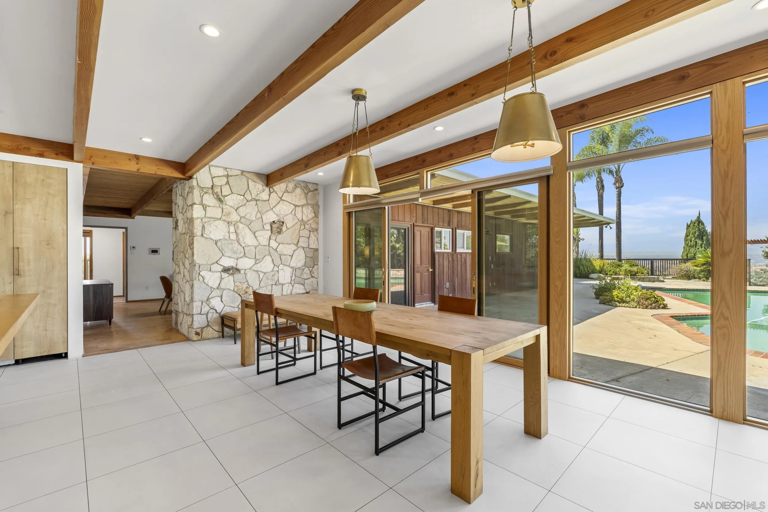 https://cdn.realtyfeed.com/cdn/127/260011841/be024263b14a76824fd60fd132f1e934.webp