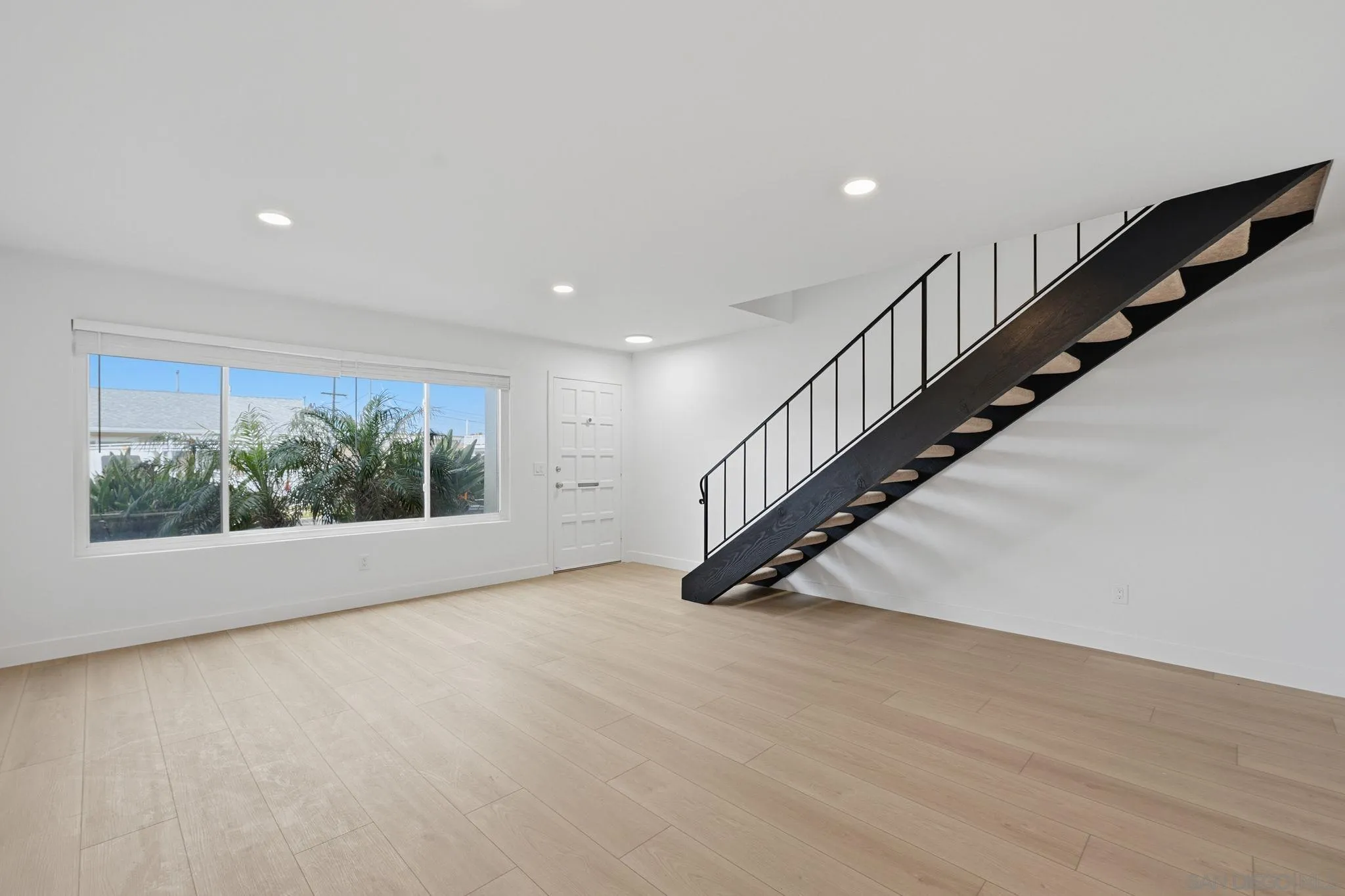 Photo #6: 260011846 Listing: Photo #6
