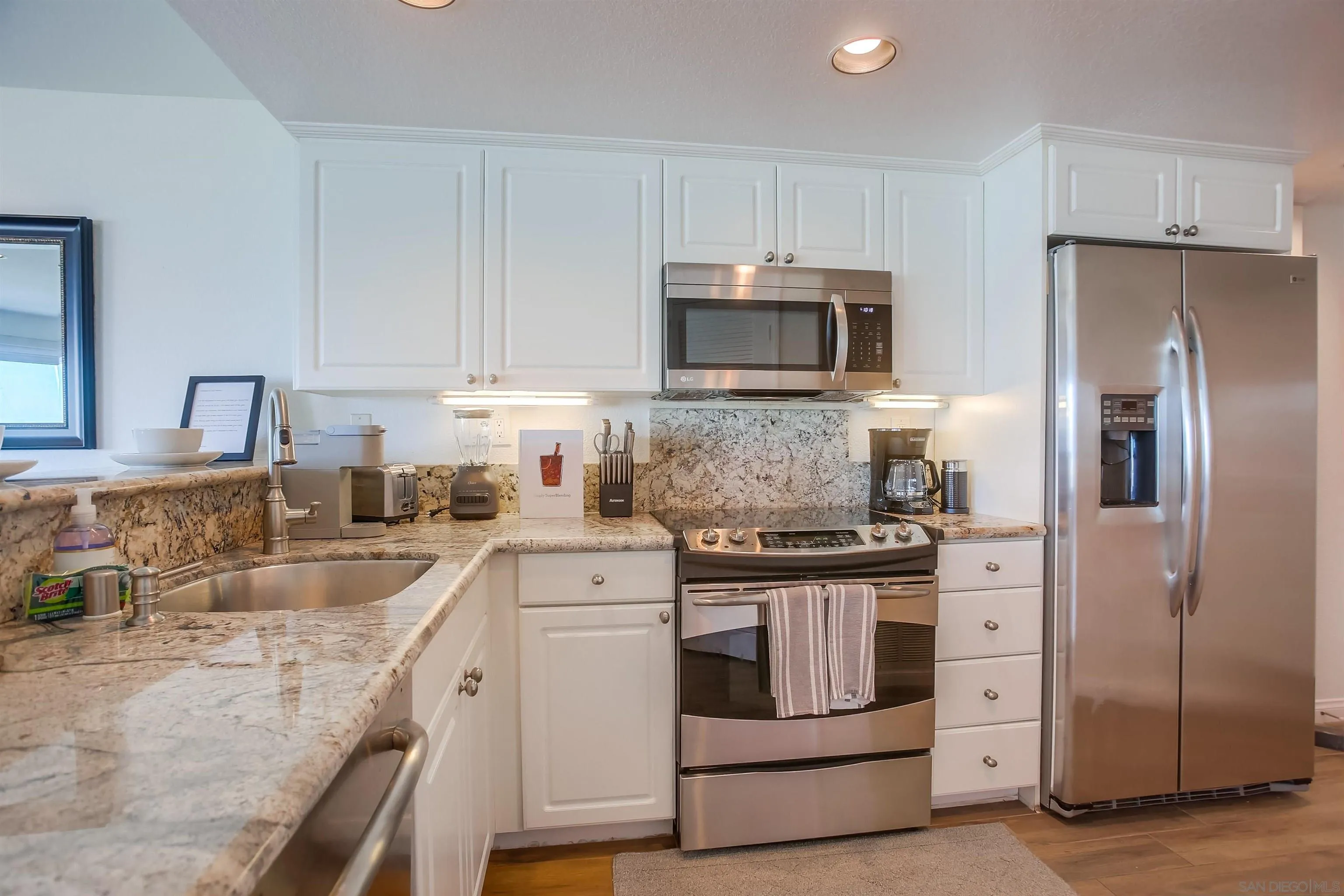 https://cdn.realtyfeed.com/cdn/127/260011850/125087f1e194565a37a8ce93a56e1ab4.webp