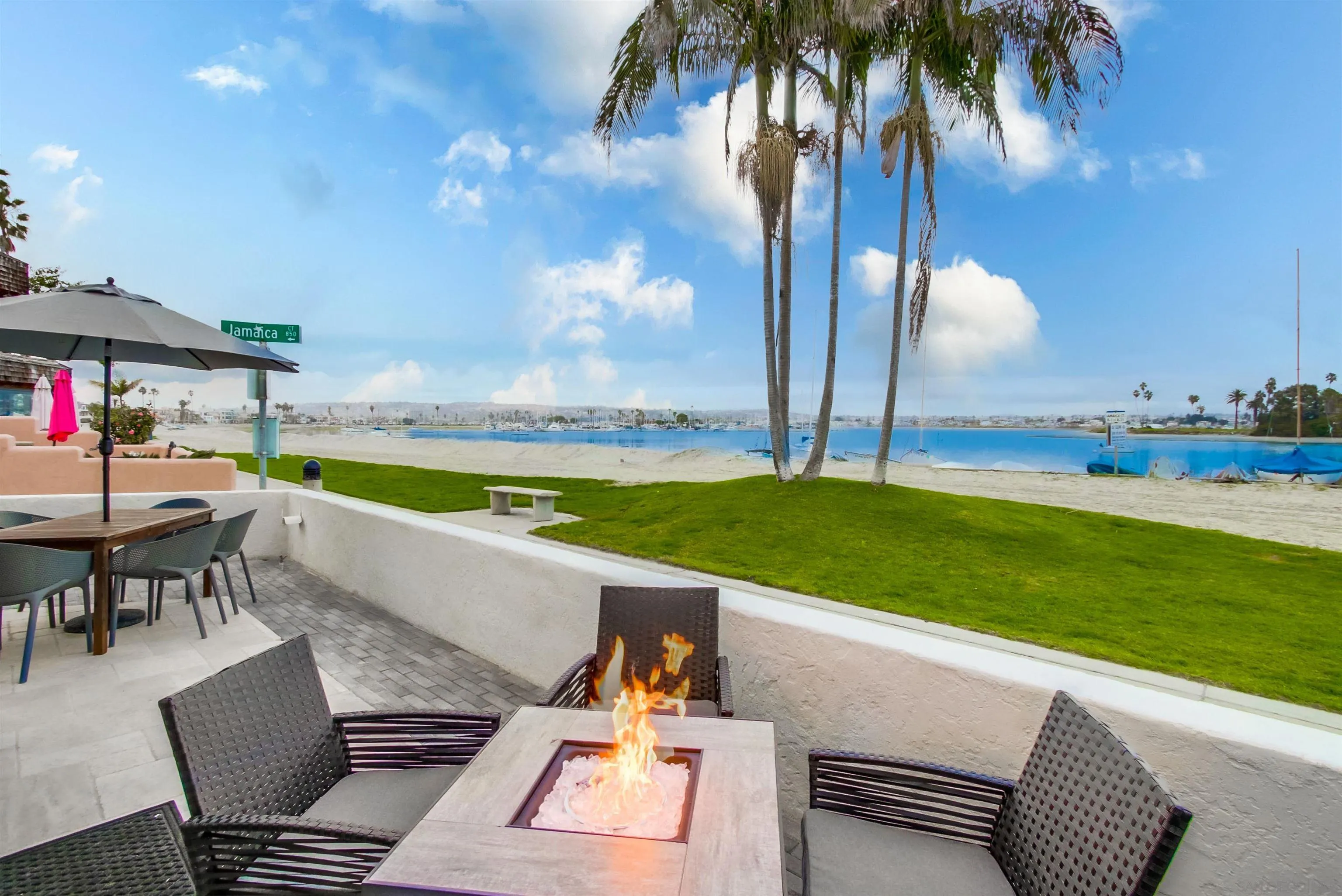 https://cdn.realtyfeed.com/cdn/127/260011850/1c5432a88c1b17591527d33638576ed5.webp
