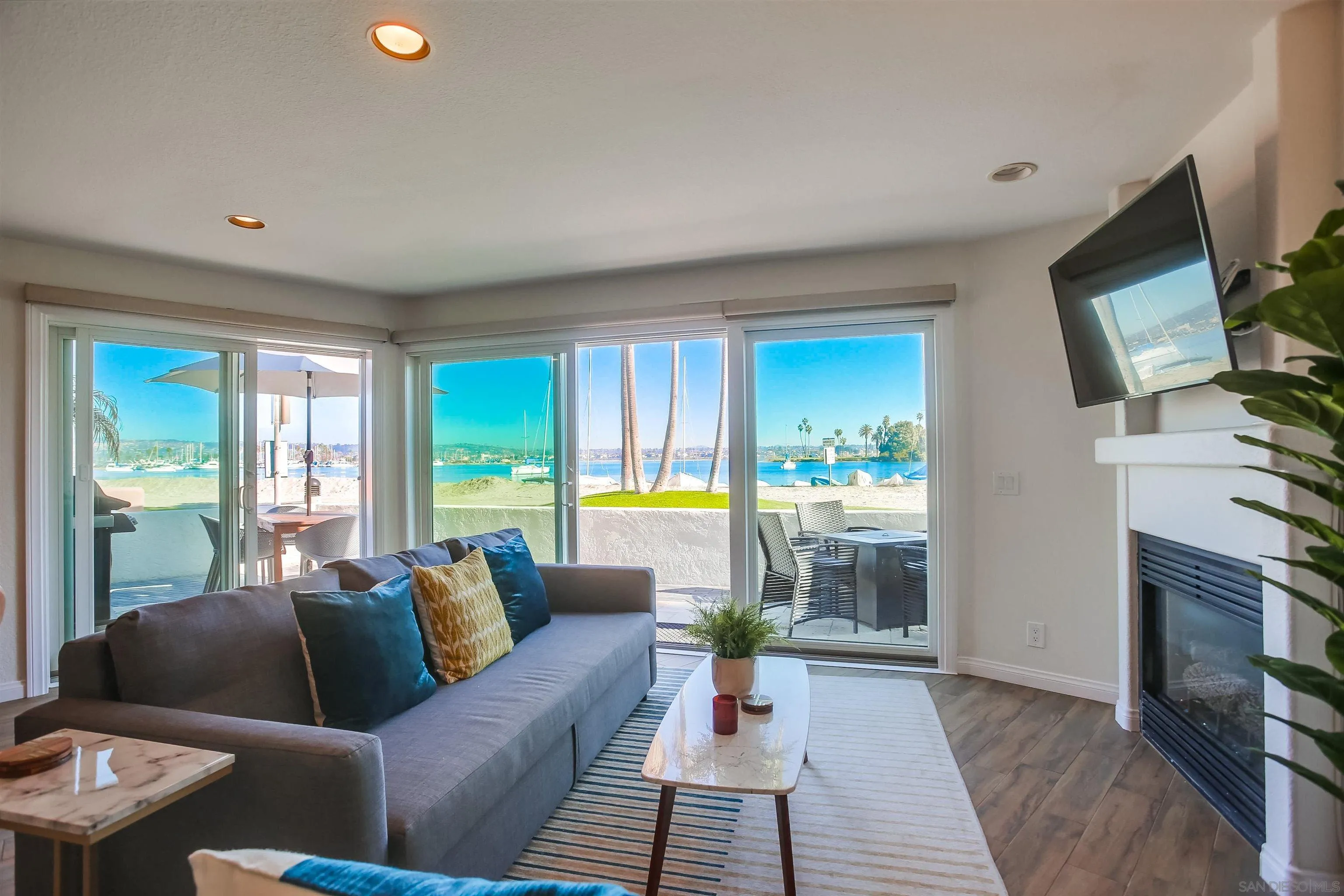 https://cdn.realtyfeed.com/cdn/127/260011850/1ec9026a27d2b9d430a66ae93df9b45f.webp