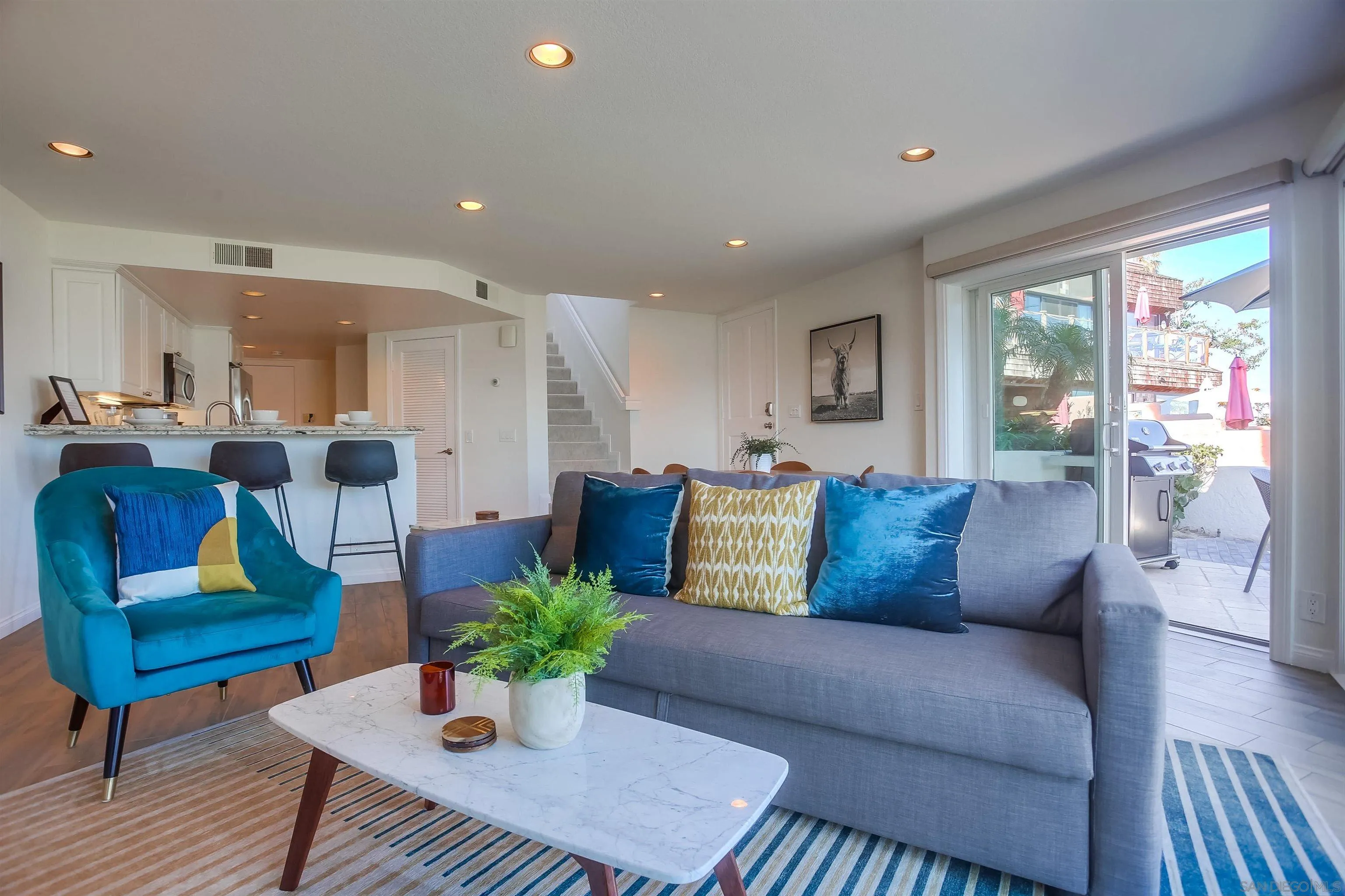 Photo #8: 260011850 Listing: Photo #8