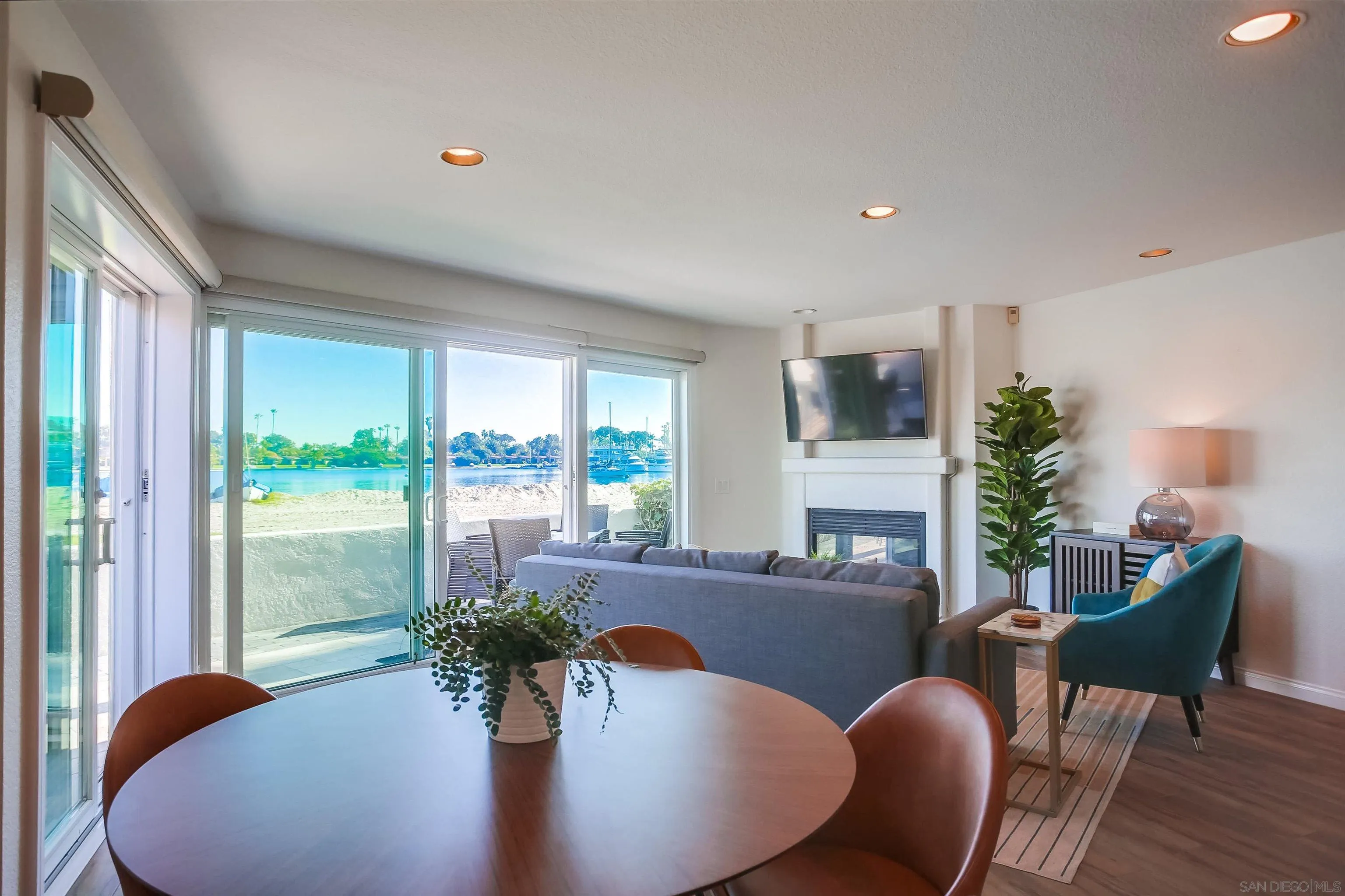 Photo #9: 260011850 Listing: Photo #9