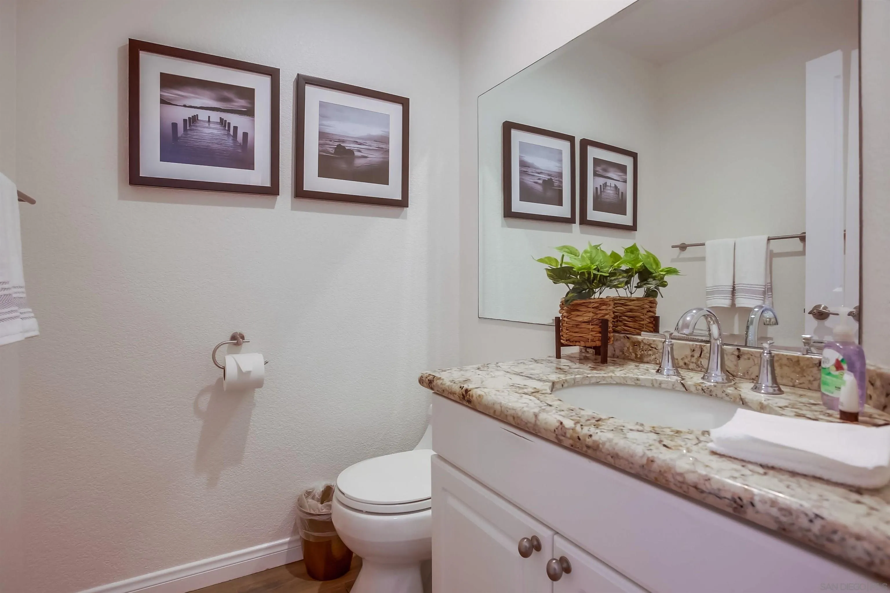 Photo #17: 260011850 Listing: Photo #17