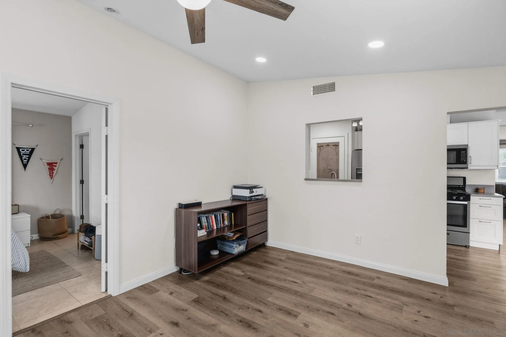 https://cdn.realtyfeed.com/cdn/127/260011858/81541df5b755a70064785cf546d70220.webp