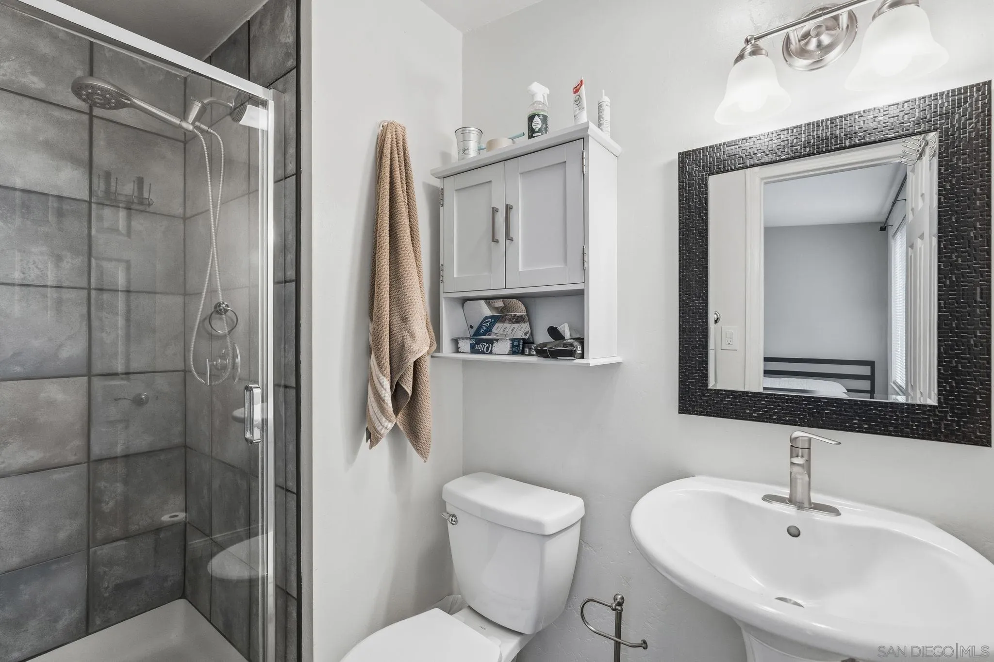 https://cdn.realtyfeed.com/cdn/127/260011858/ce5343e492fa5eb12021dcbdf06eab08.webp