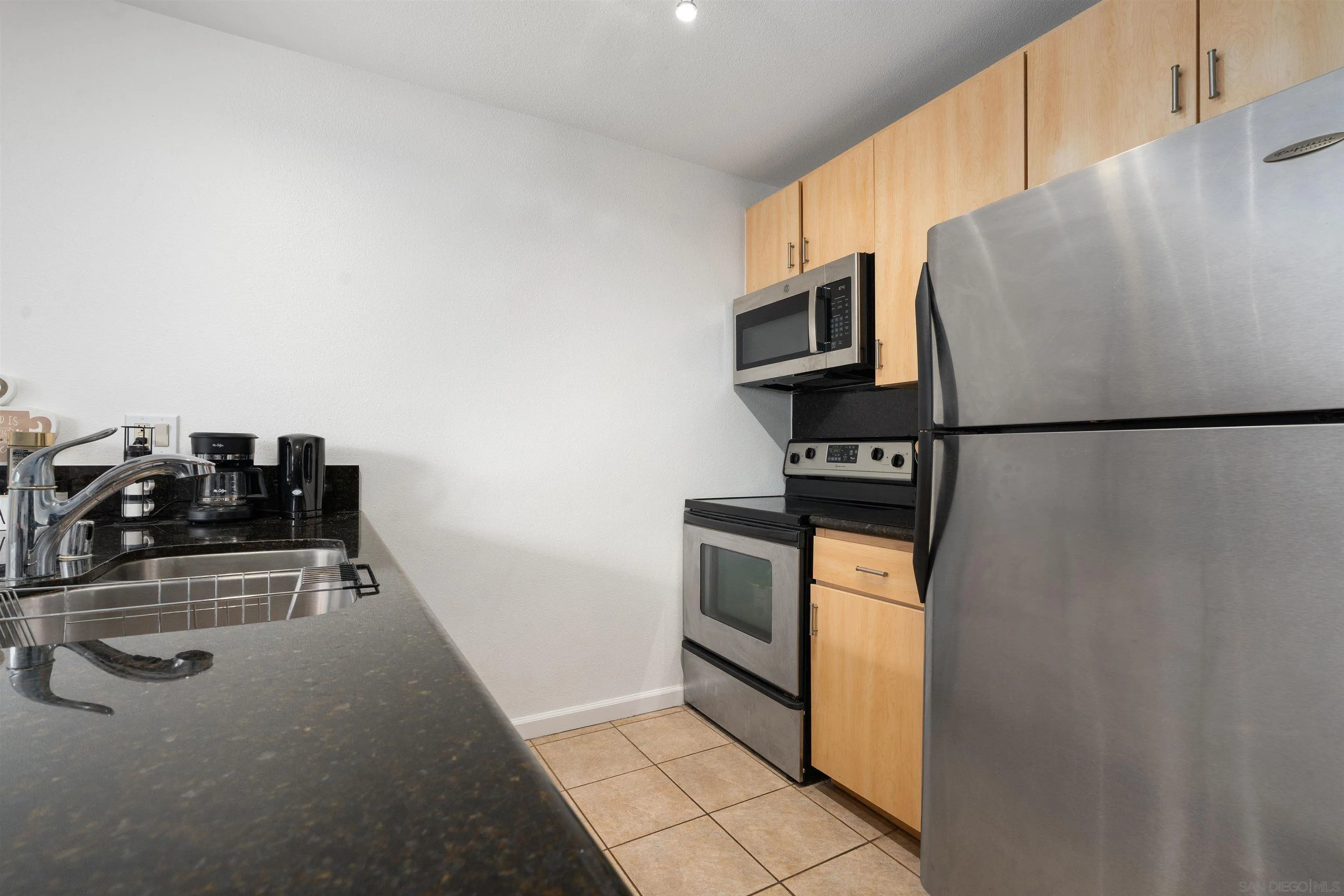 Photo #7: 260011868 Listing: Photo #7
