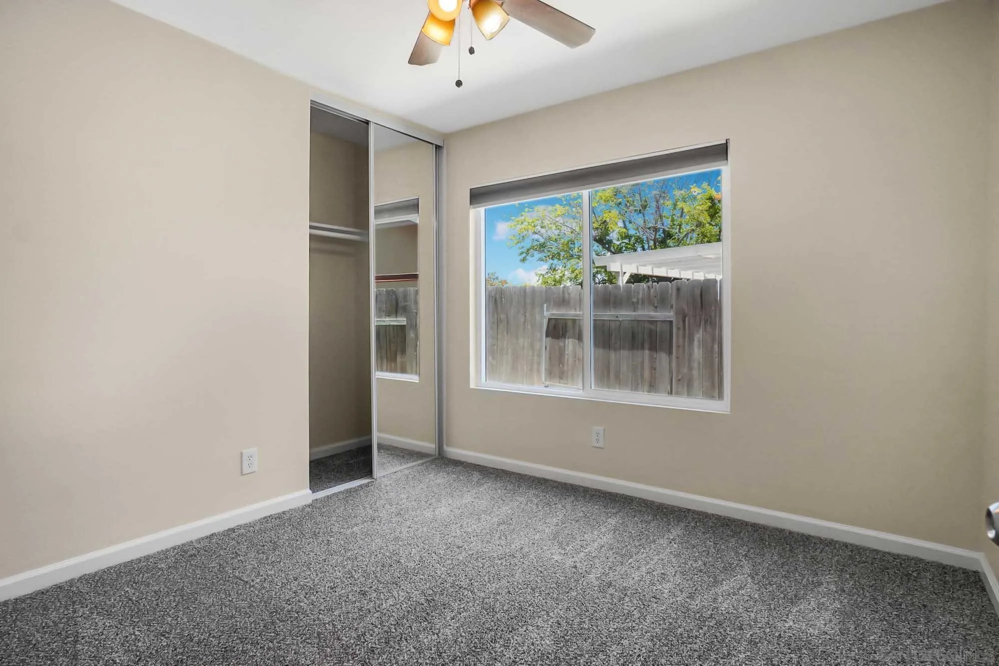 https://cdn.realtyfeed.com/cdn/127/260011869/3e8d651541ddf7905d361ce8d8a62844.webp