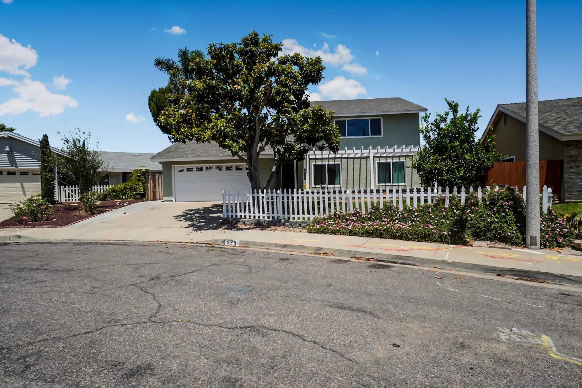 https://cdn.realtyfeed.com/cdn/127/260011869/d7917e3bab48f6b8da3d0b343eb20020.webp