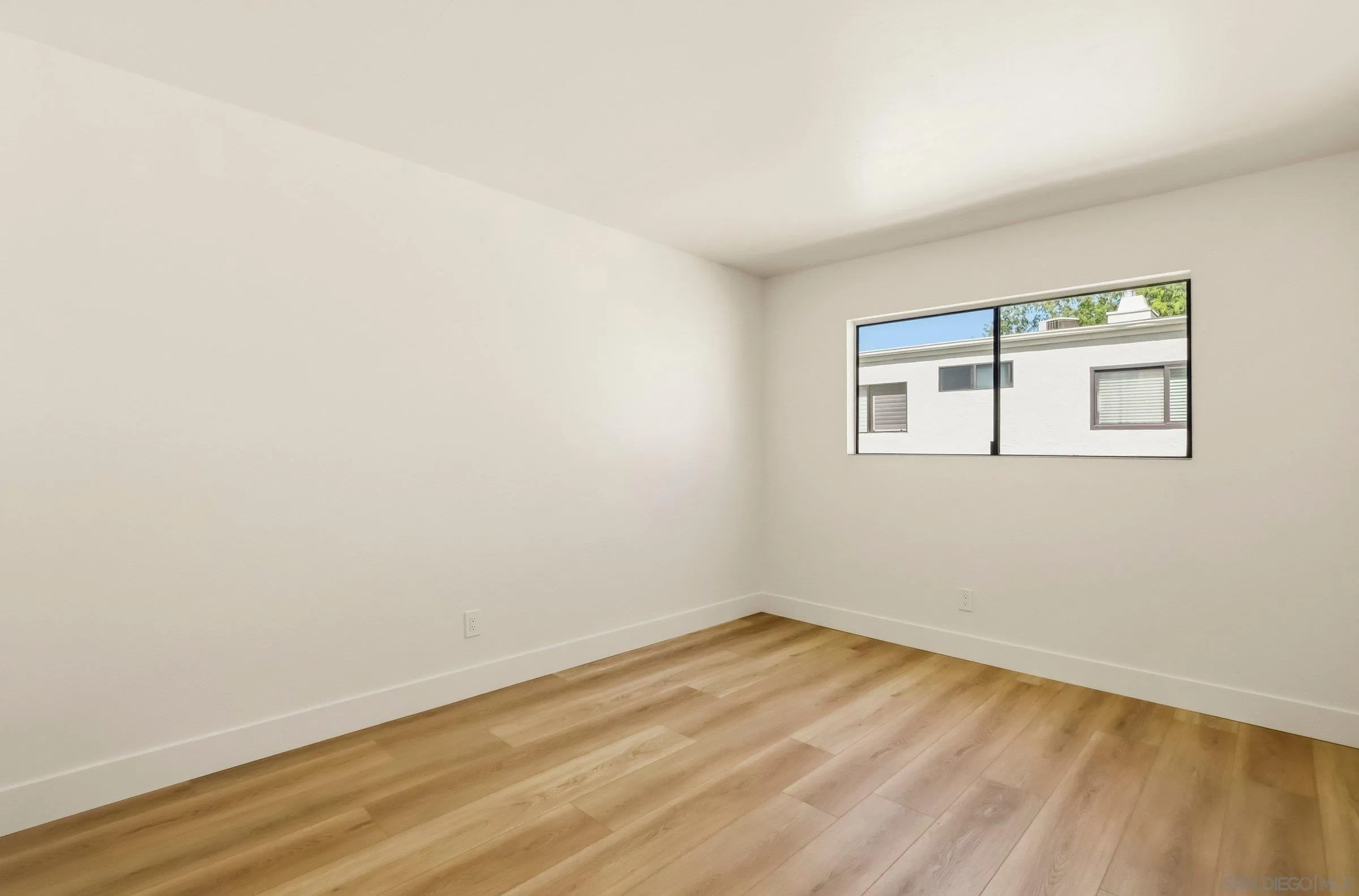 Photo #24: 260011873 Listing: Photo #24