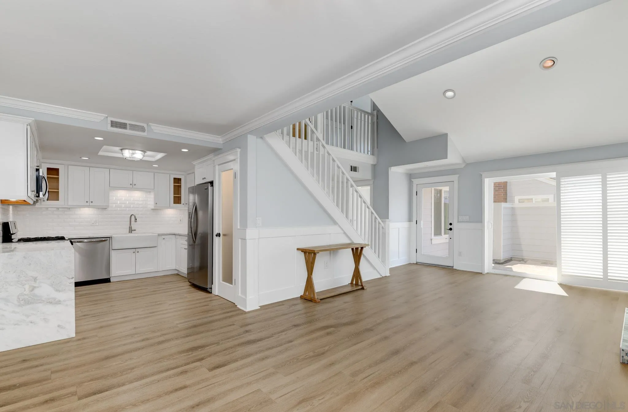 https://cdn.realtyfeed.com/cdn/127/260011876/34bdb7765b54f24230d6802277105c95.webp