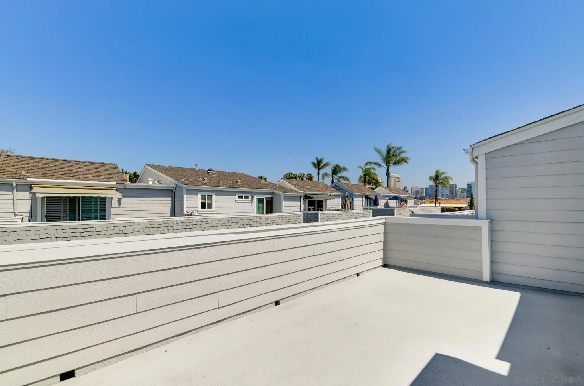 https://cdn.realtyfeed.com/cdn/127/260011876/8f704f4b3c17e75eefb003ab1e2d48bd.webp