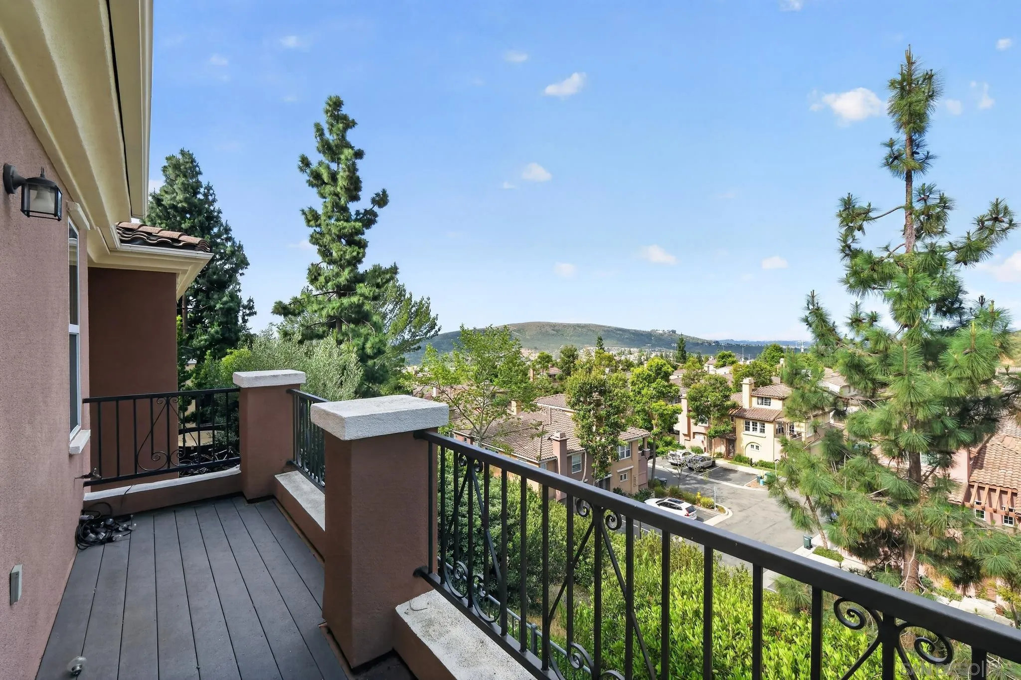 Photo #37: 260011879 Listing: Photo #37