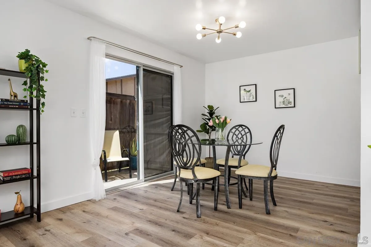 Photo #7: 260011885 Listing: Photo #7