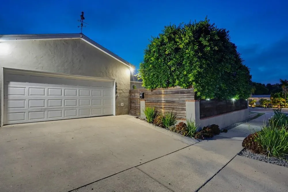 4080 Forney