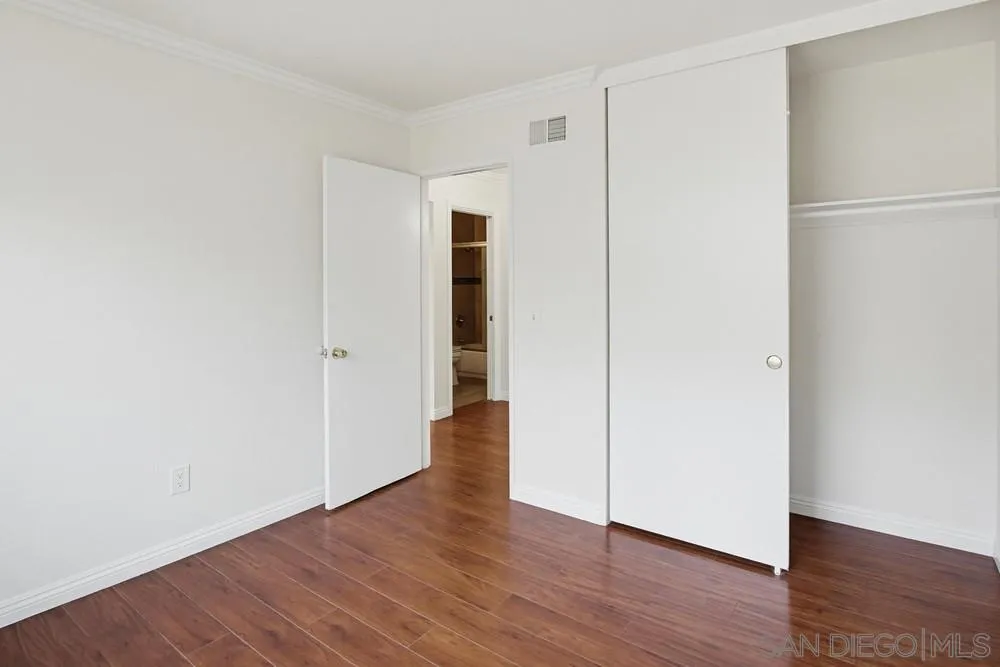 https://cdn.realtyfeed.com/cdn/127/260011892/b365d38bb39ea251f0f03788d7a1921c.webp