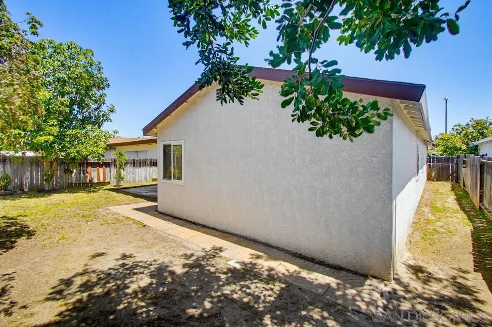 https://cdn.realtyfeed.com/cdn/127/260011892/f6dace6106c38059b9f4ffbec5976520.webp