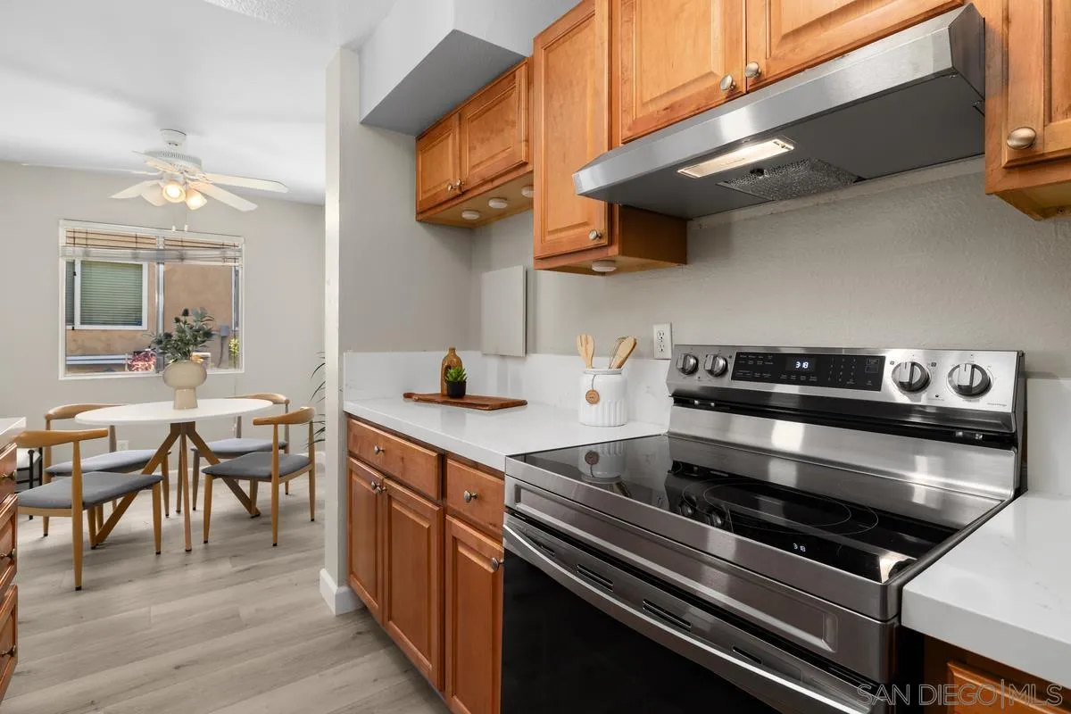 Photo #15: 260011893 Listing: Photo #15