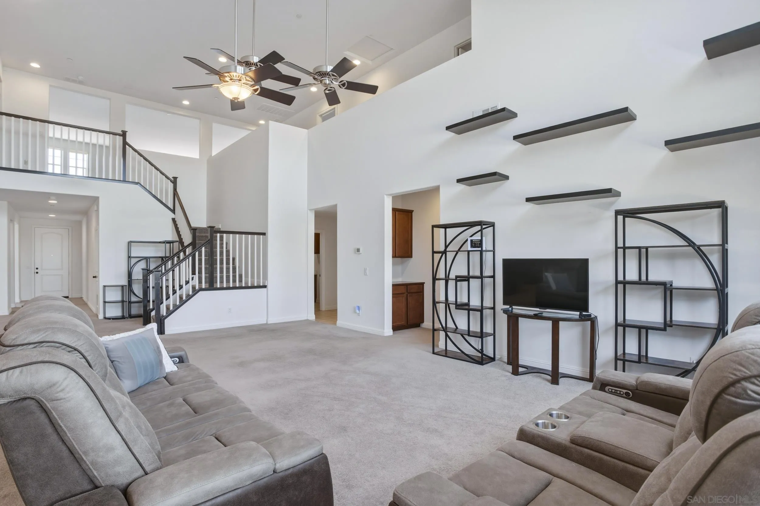 https://cdn.realtyfeed.com/cdn/127/260011899/1e5b9ae58538bb9cd5a7e5be51a8d3fb.webp