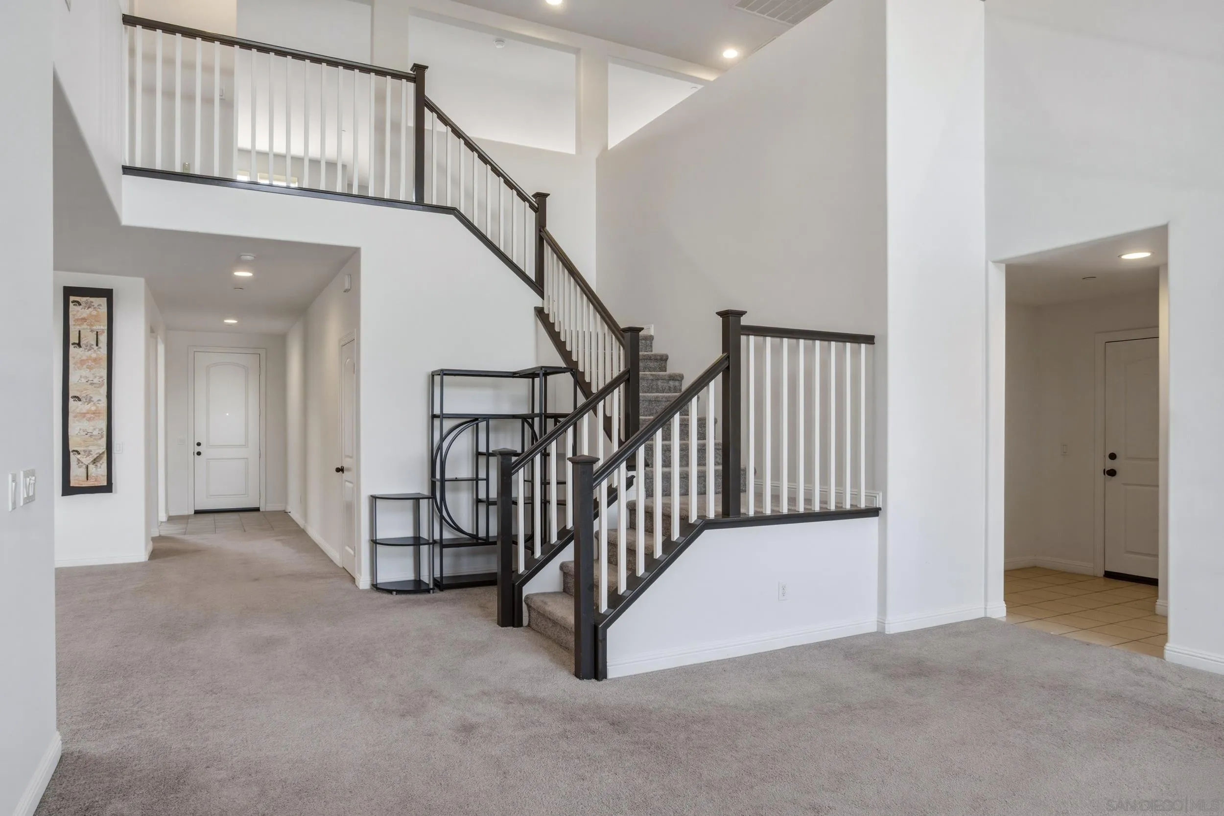 https://cdn.realtyfeed.com/cdn/127/260011899/26f34ff7ae7f51e667f4ee455509dd25.webp