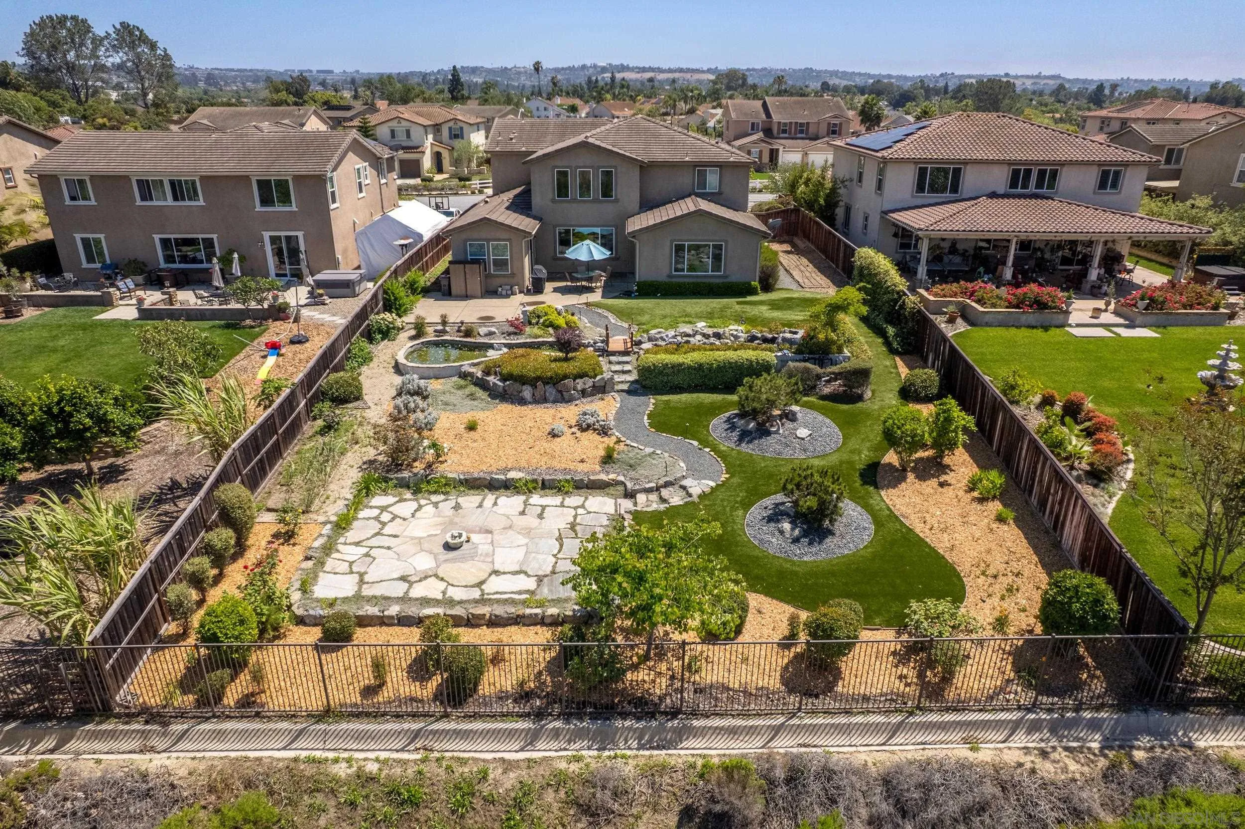 https://cdn.realtyfeed.com/cdn/127/260011899/500863555311e4d8b5a9dae418b4d771.webp