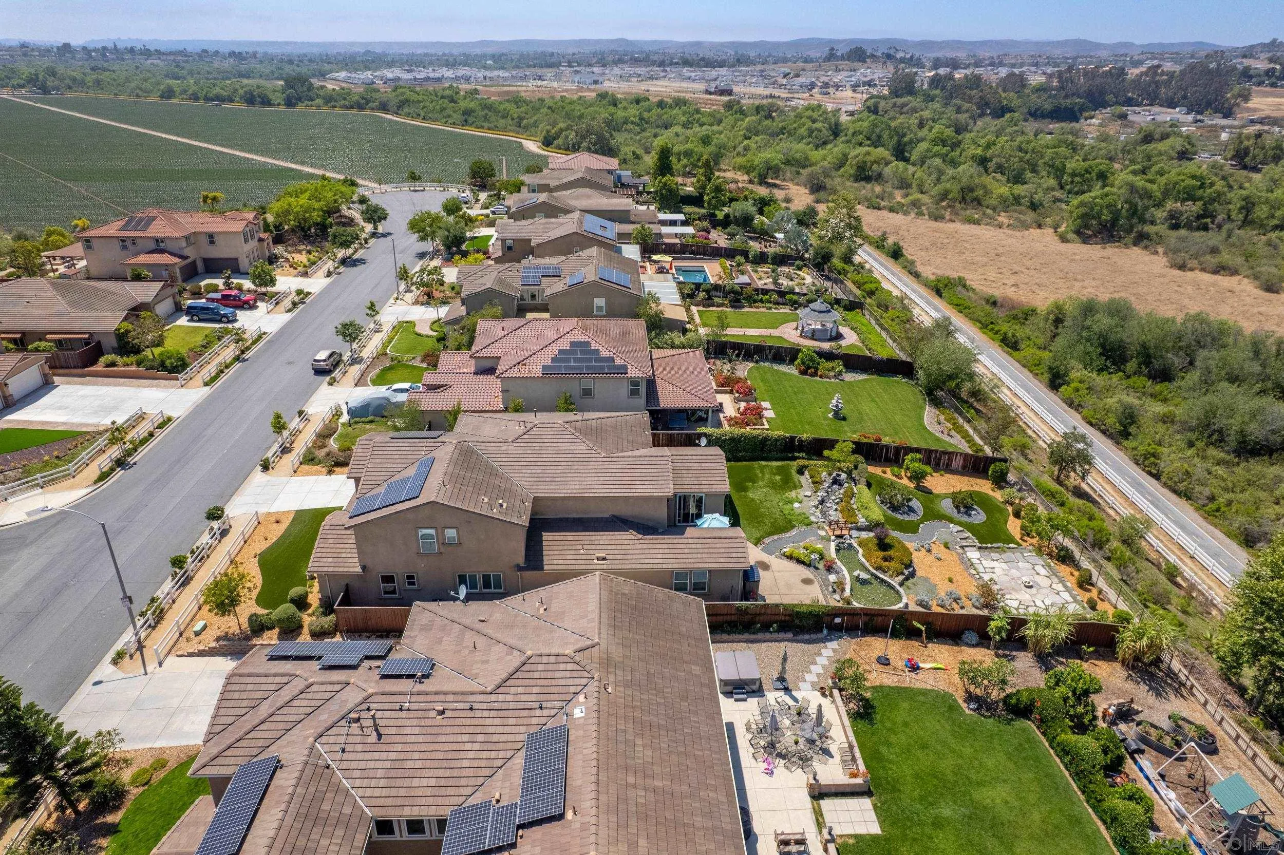 https://cdn.realtyfeed.com/cdn/127/260011899/6104177a8411ed362d9f5d4053257ab2.webp