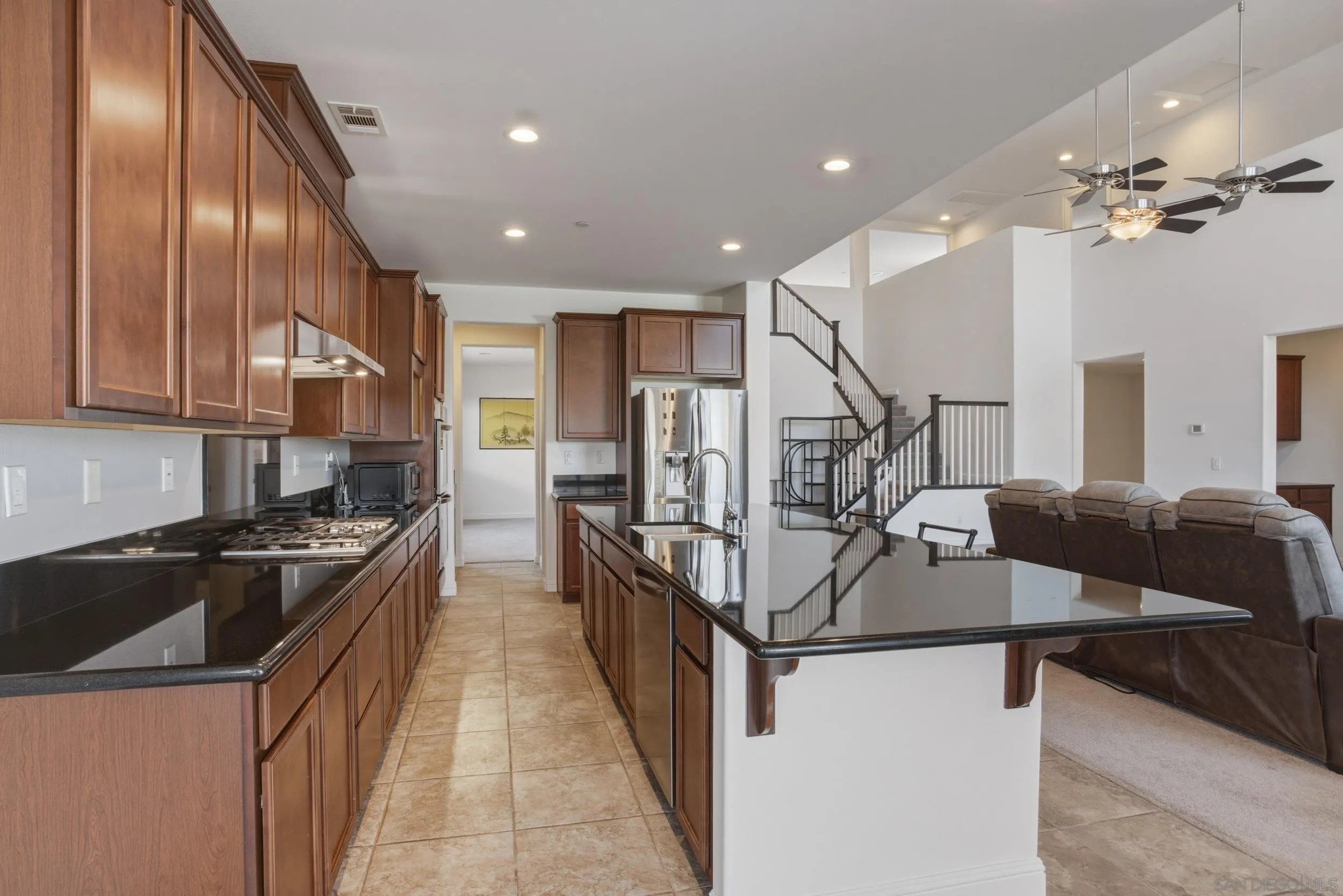 https://cdn.realtyfeed.com/cdn/127/260011899/c01d905e07d23b8b524a68c770a6d823.webp