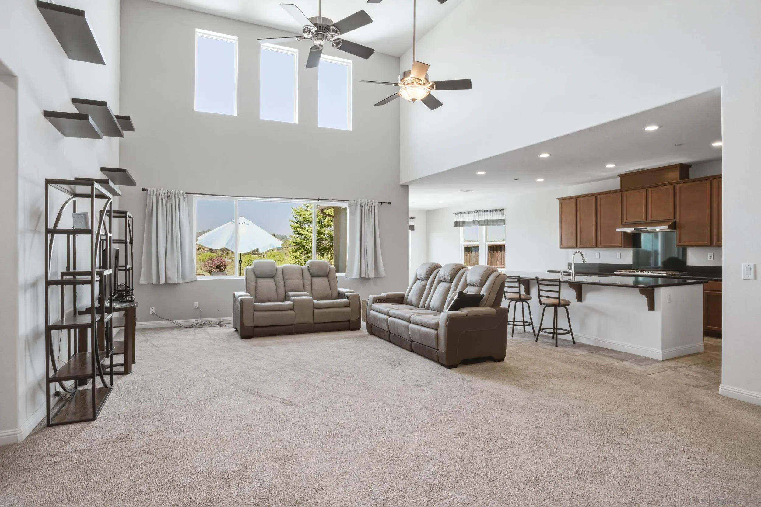 https://cdn.realtyfeed.com/cdn/127/260011899/fe3d67d6441e59124df8a0912602cd85.webp